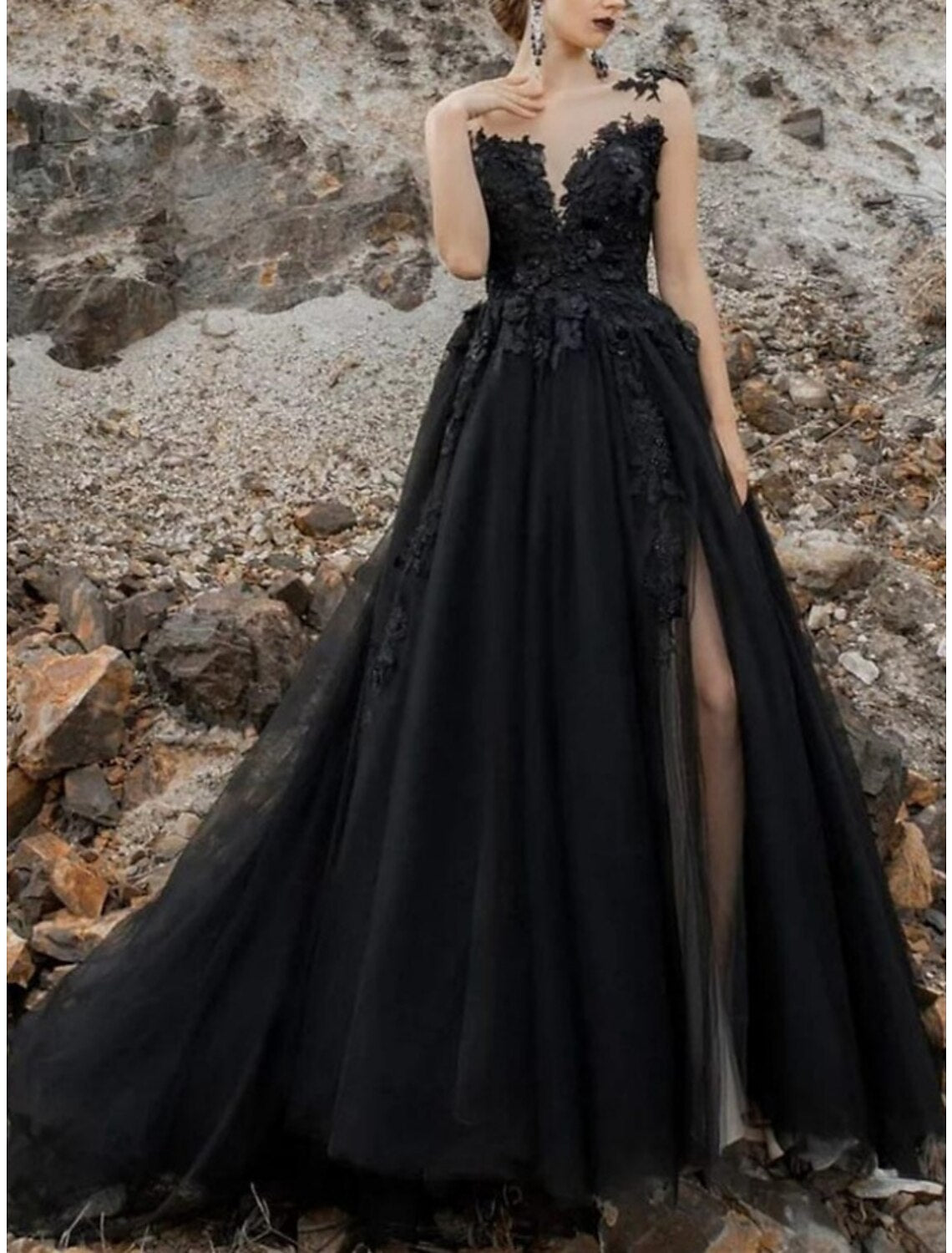 Wholesa  A-Line Evening Gown Elegant Dress Formal Court Train Black Dress Sleeveless Illusion Neck Tulle with Pleats Slit Appliques