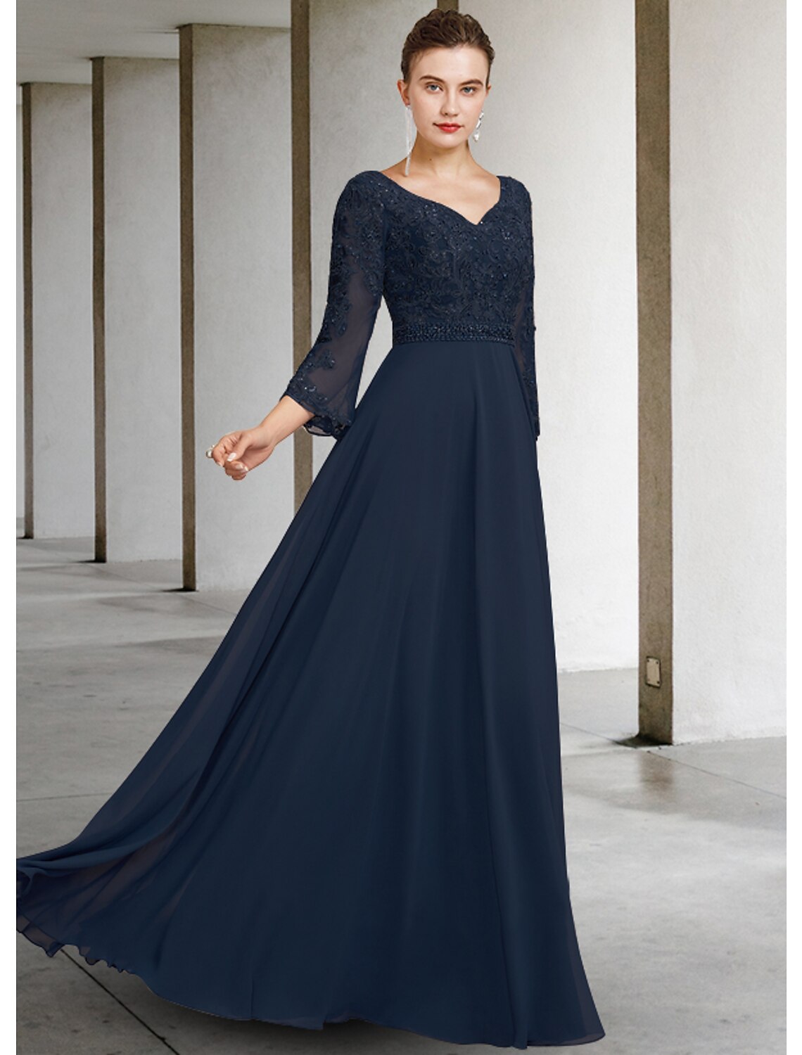 wholesale  A-Line Mother of the Bride Dress Elegant V Neck Floor Length Chiffon Lace 3/4 Length Sleeve with Appliques