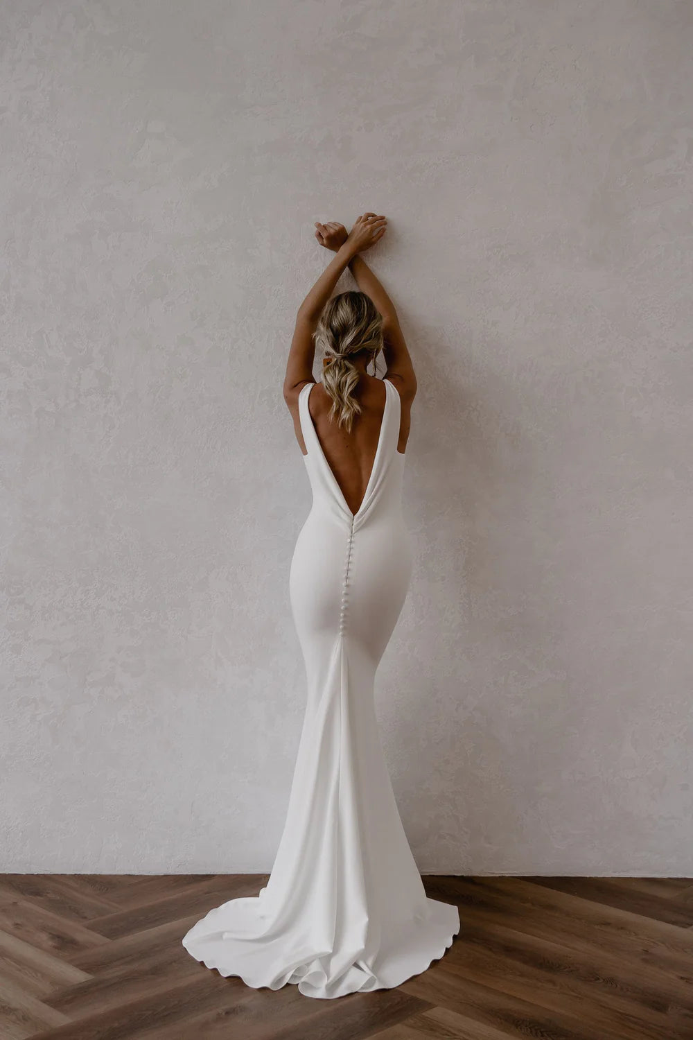 Wholesa Mermaid Deep V-Neck Backless Wedding Dresses