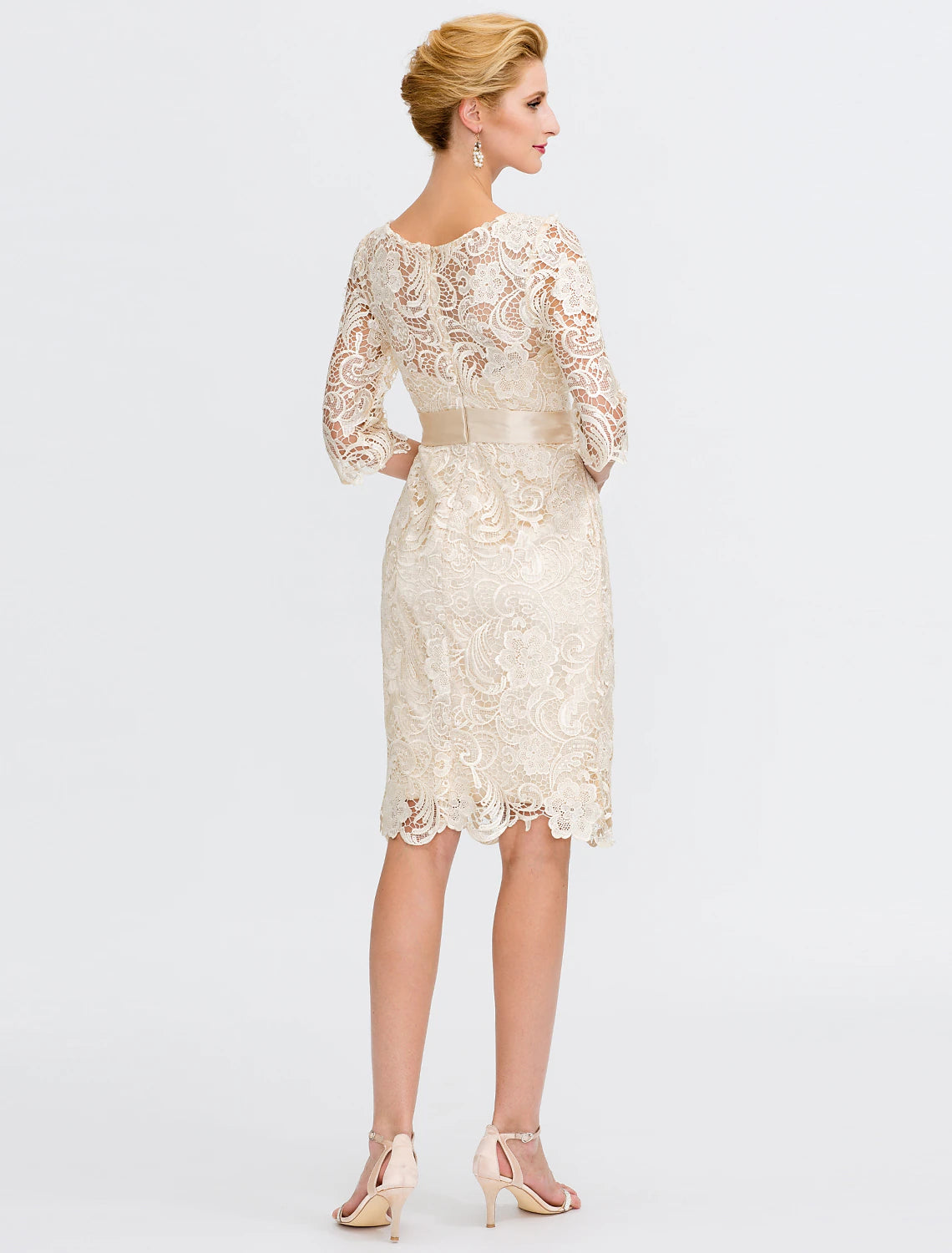 wholesale  Sheath / Column Mother of the Bride Dress Formal Wedding Guest Plus Size Elegant Illusion Neck Knee Length All Over Lace 3/4 Length Sleeve with Bow(s)