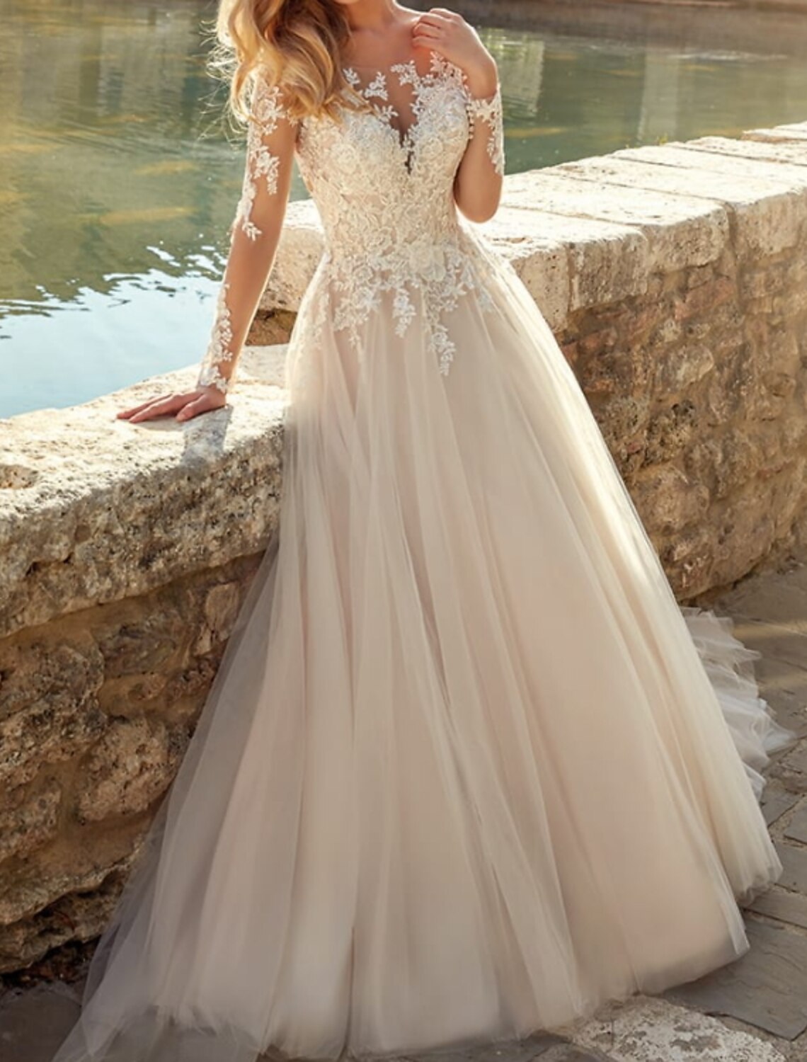 Wholesa Engagement Formal Wedding Dresses A-Line Illusion Neck Long Sleeve Sweep / Brush Train Lace Bridal Gowns With Appliques