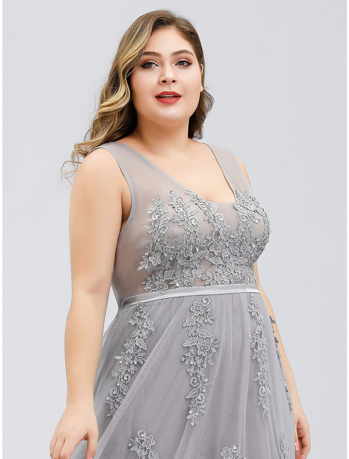 Wholesa A-Line Prom Dresses Plus Size Dress Prom Floor Length Sleeveless V Neck Tulle V Back with Beading Appliques