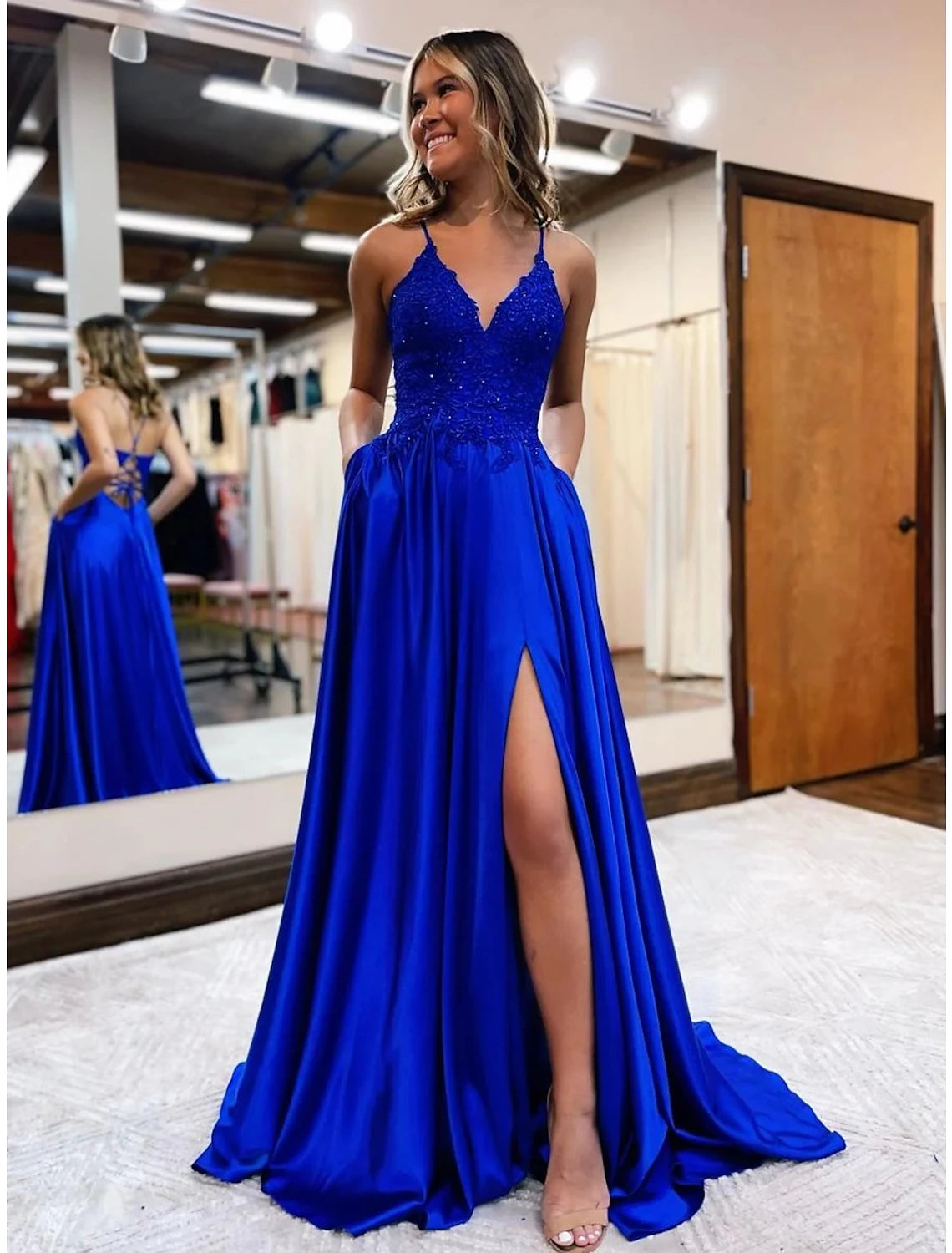 wholesale   A-Line Prom Dresses Empire Dress Formal Wedding Party Court Train Sleeveless V Neck Satin Backless with Beading Appliques