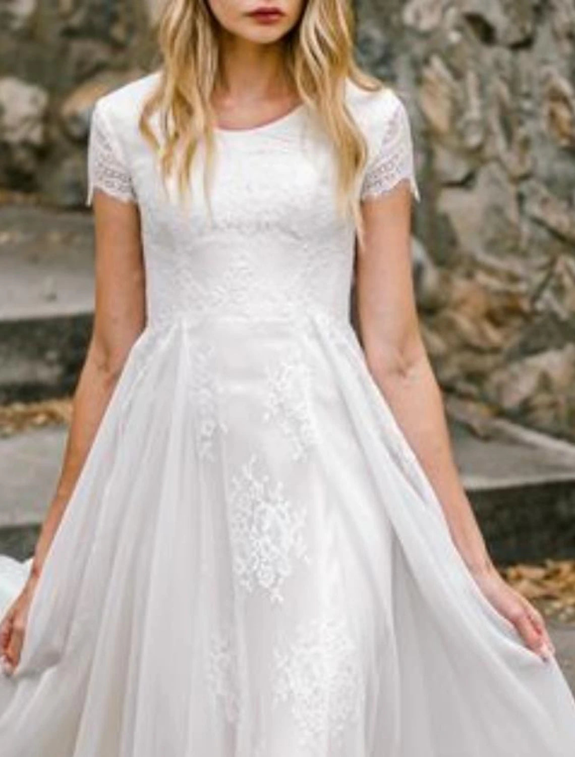 Wholesa Beach Wedding Dresses Sheath / Column Scoop Neck Short Sleeve Floor Length Chiffon Bridal Gowns With Pleats