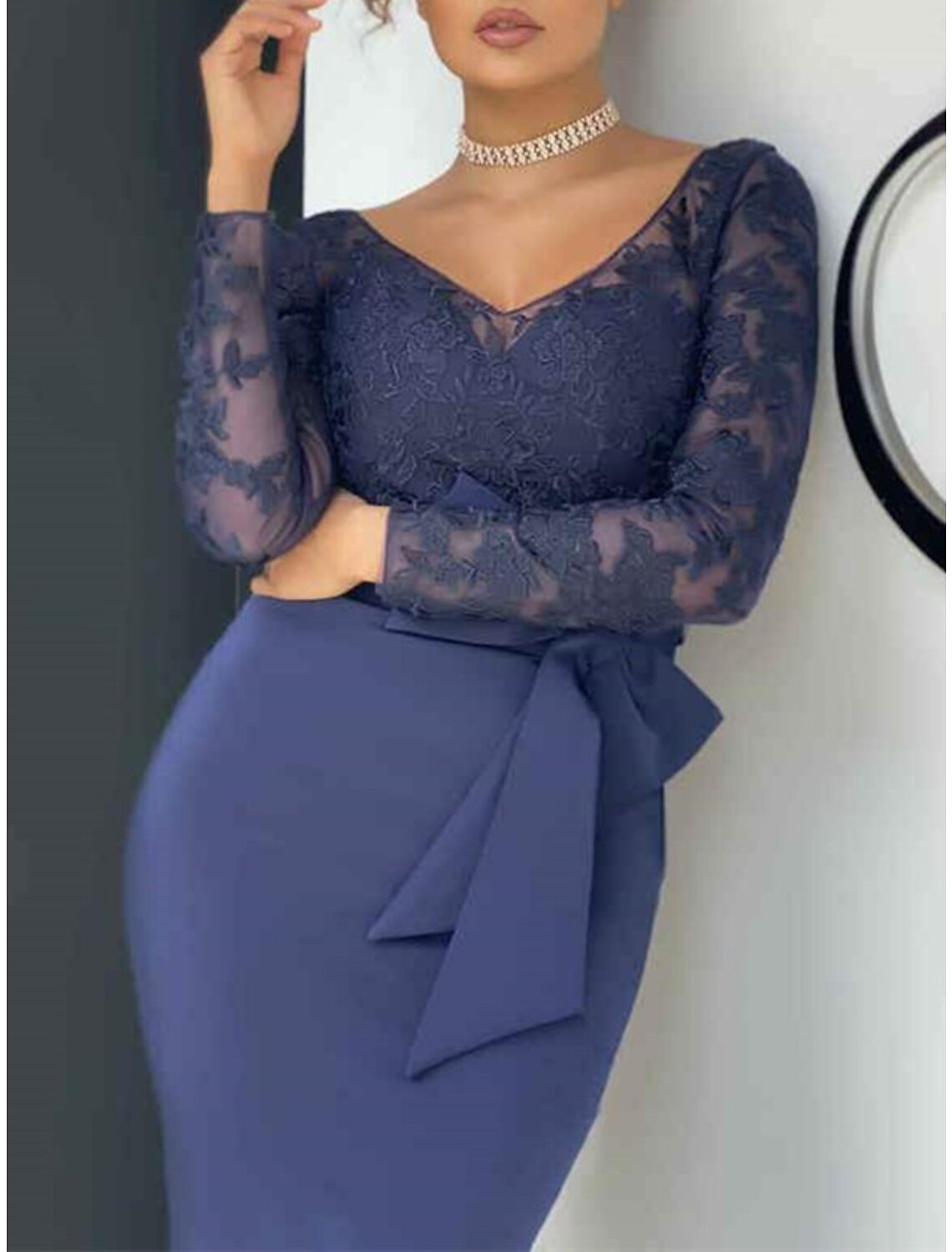 Wholesa Mermaid / Trumpet Mother of the Bride Dress Wedding Guest Elegant Sexy V Neck Floor Length Lace Stretch Chiffon Long Sleeve with Bow(s) Appliques