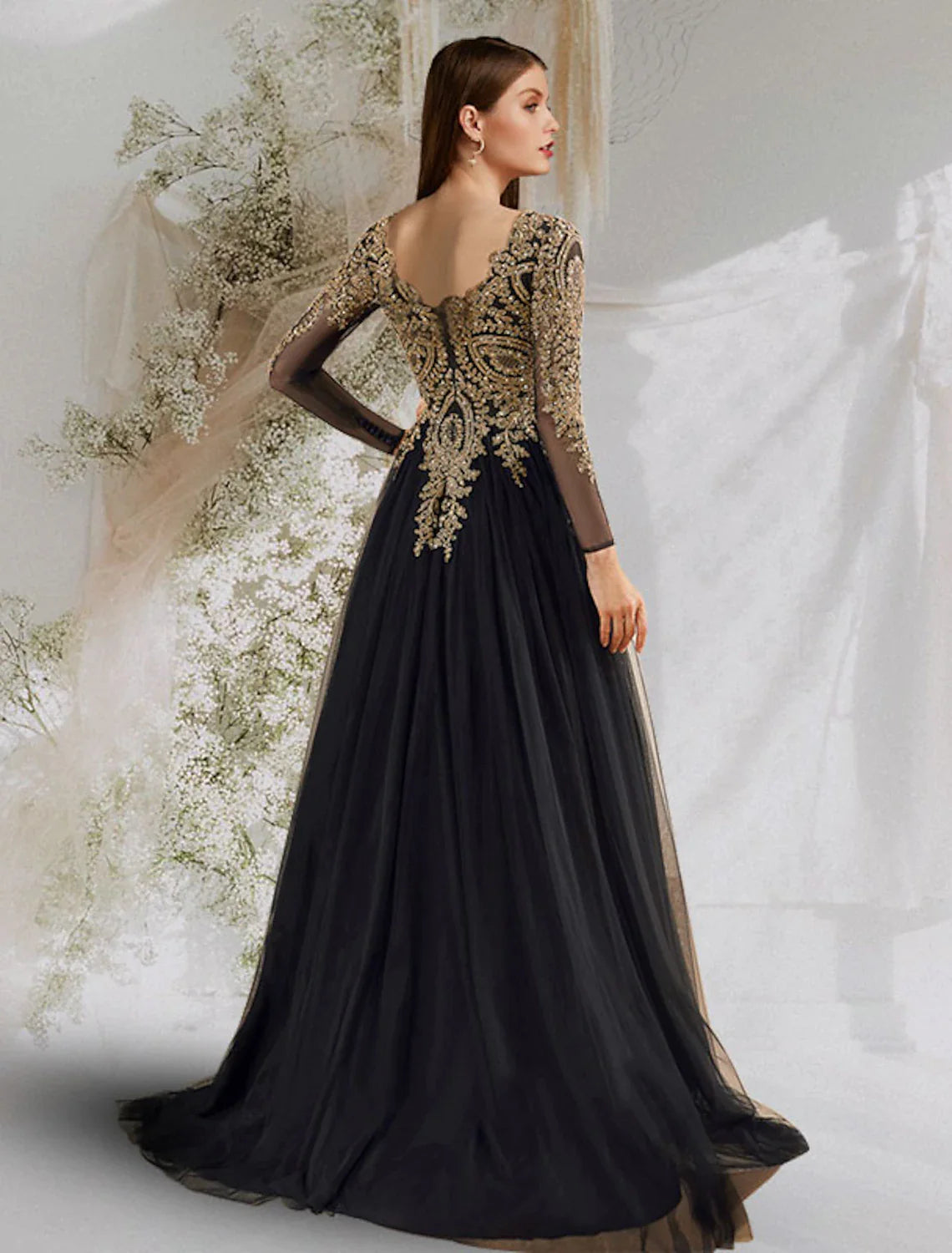 Wholesa all Gown Luxurious Elegant Prom Formal Evening Dress V Neck Long Sleeve Floor Length Tulle with Sequin Appliques