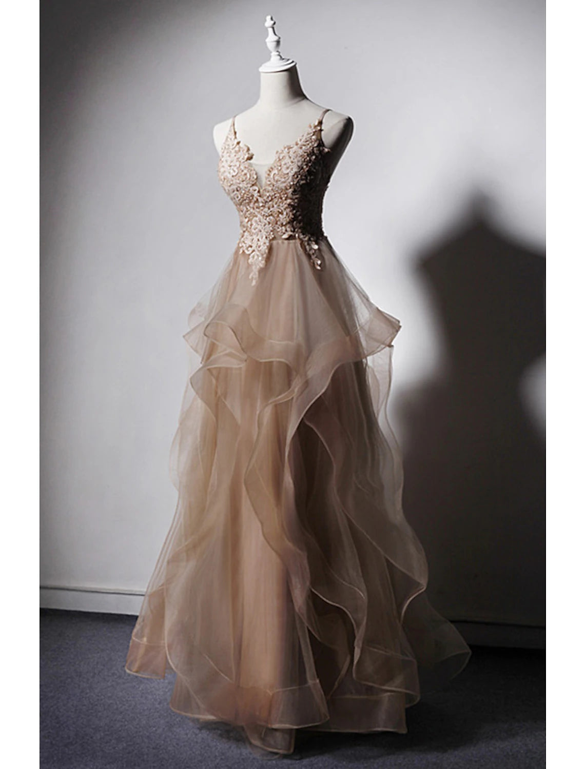 wholesale  A-Line Prom Dresses Open Back Dress Formal Wedding Party Floor Length Sleeveless Spaghetti Strap Lace with Ruffles Appliques