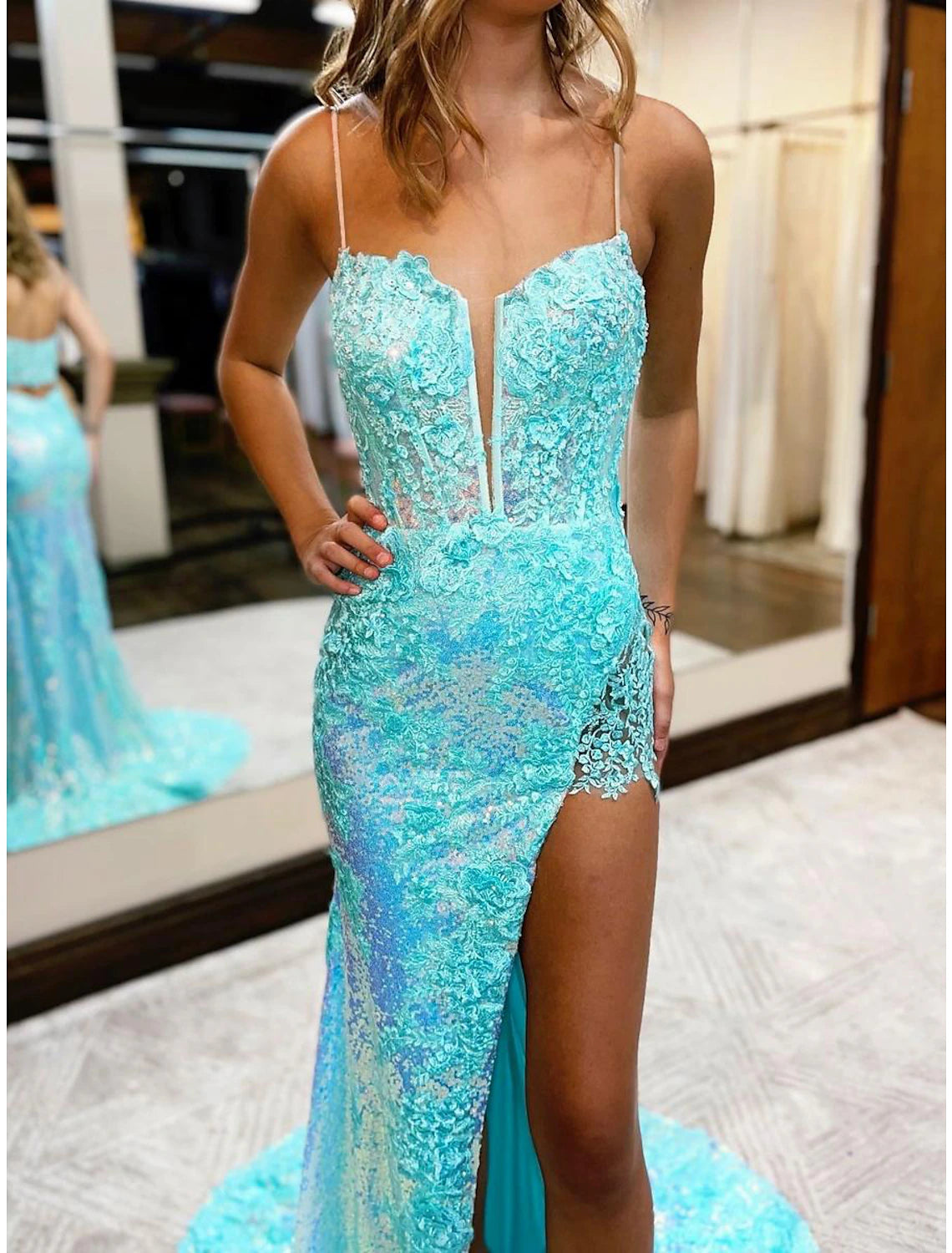 Wholesa Mermaid / Trumpet Prom Dresses High Split Dress Formal Wedding Party Court Train Sleeveless V Neck Sequined with Slit Appliques