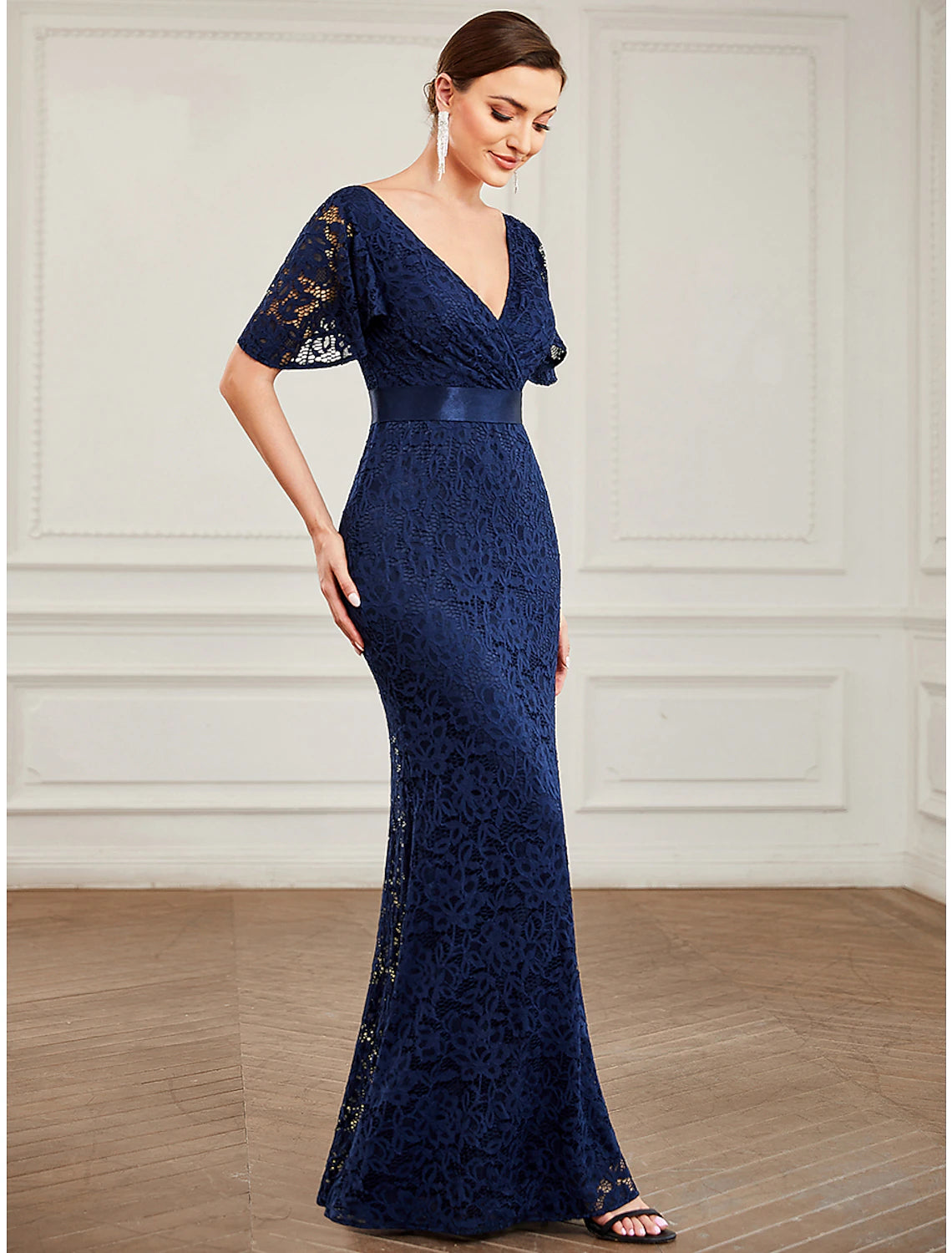 Wholesa Mermaid / Trumpet Evening Gown Vintage Dress Wedding Guest Wedding Party Floor Length Short Sleeve V Neck Lace V Back with Sash / Ribbon