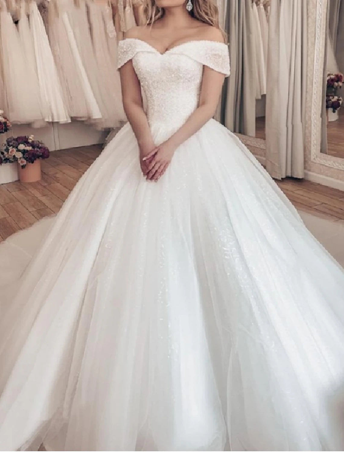 Wholesa Engagement Formal Wedding Dresses Ball Gown Off Shoulder Cap Sleeve Chapel Train Tulle Bridal Gowns With Pleats Sequin