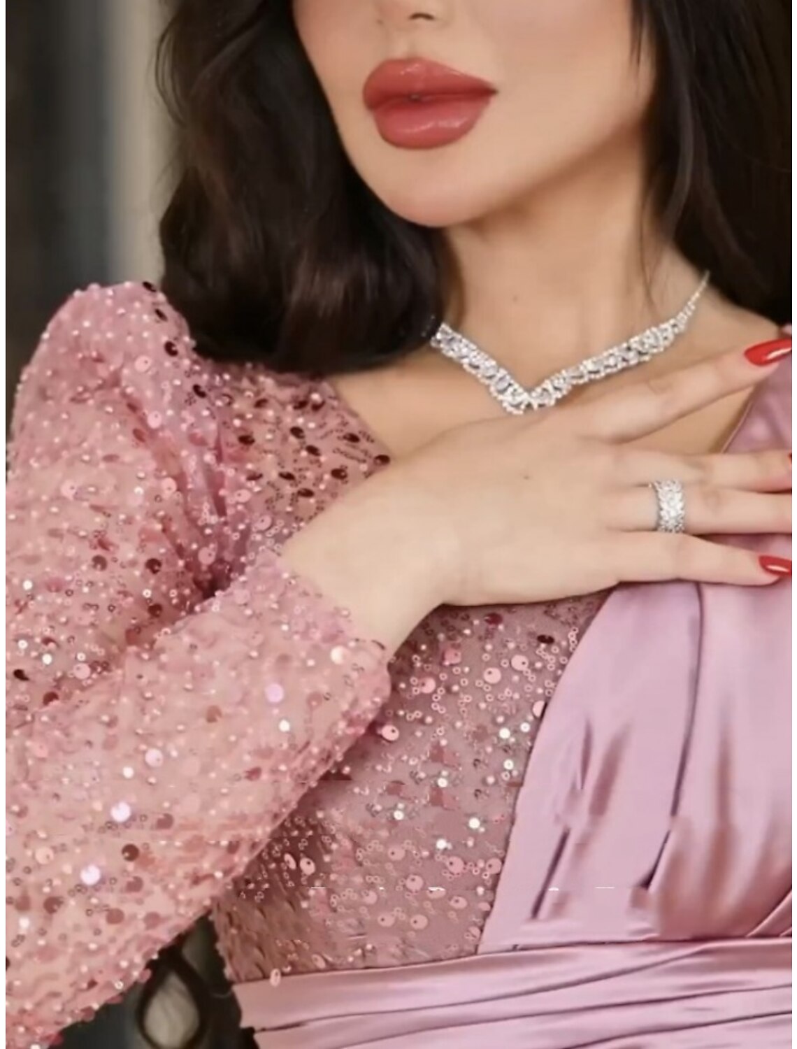 Wholesa A-Line Evening Gown Elegant Dress Formal Sweep / Brush Train Long Sleeve V Neck Satin with Pleats Ruched Sequin