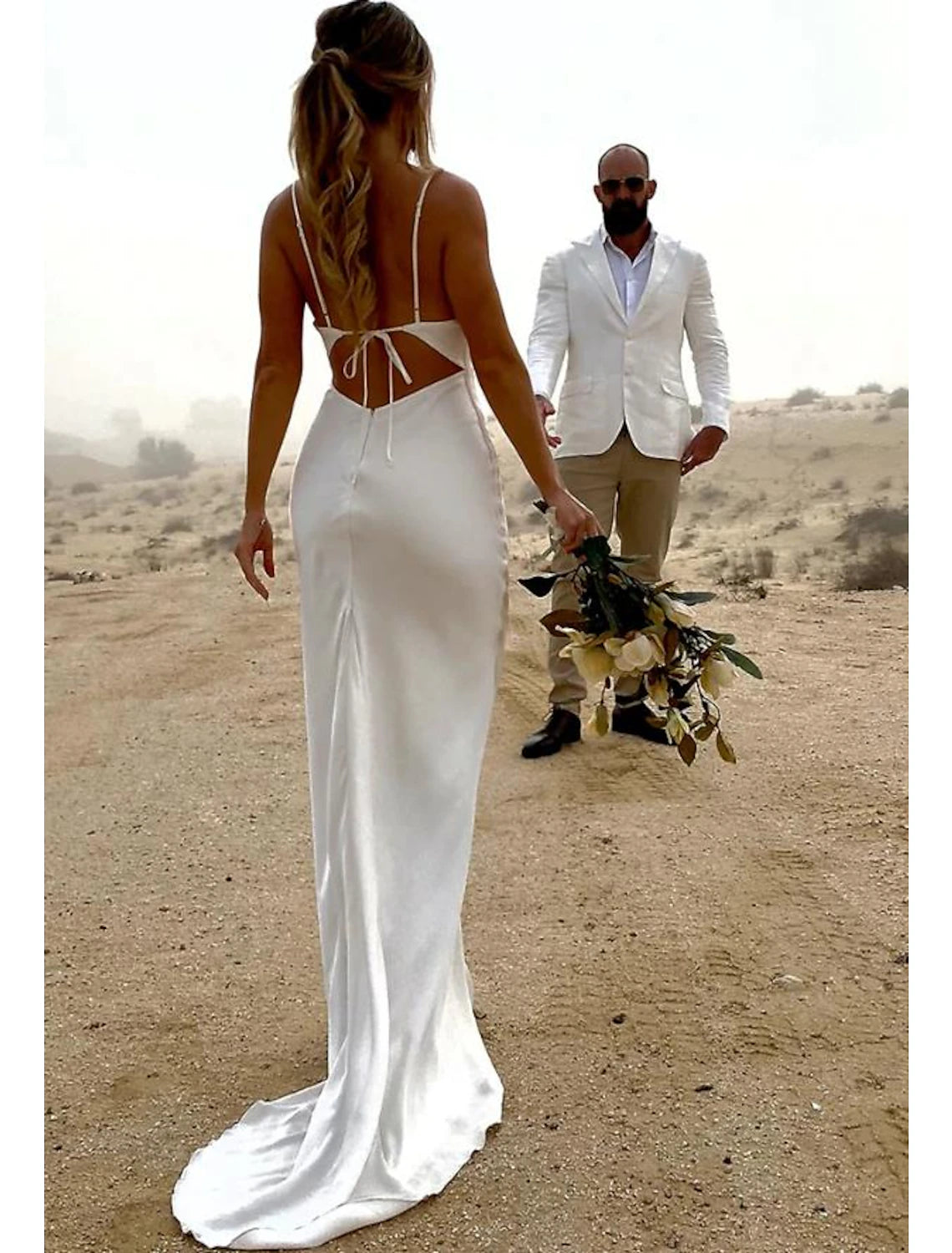 wholesale  Beach Open Back Casual Wedding Dresses Sheath / Column Square Neck Camisole Spaghetti Strap Sweep / Brush Train Charmeuse Bridal Gowns With Ruched Solid