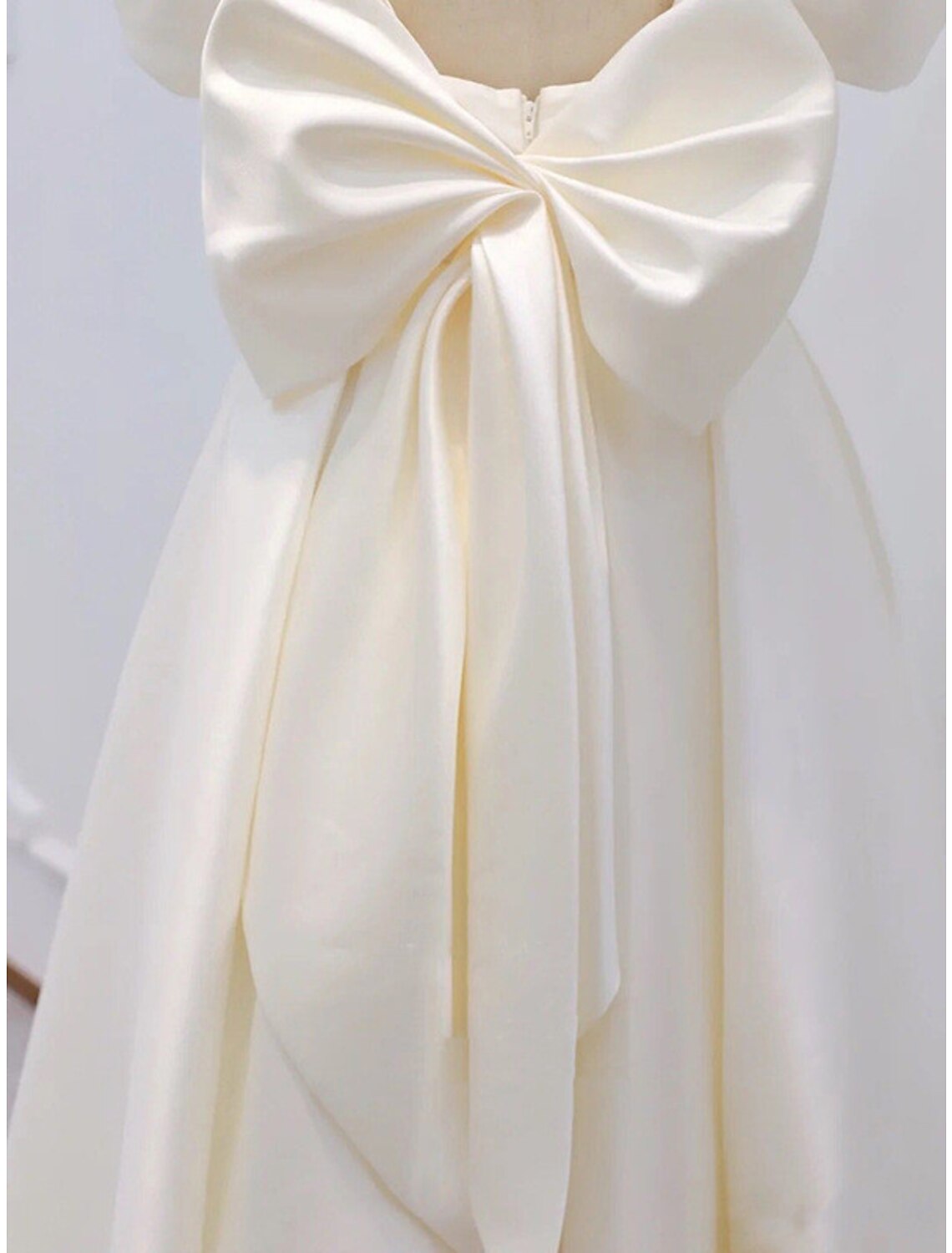 wholesale  Reception Little White Dresses Wedding Dresses A-Line Square Neck Short Sleeve Knee Length Satin Bridal Gowns With Bow(s)