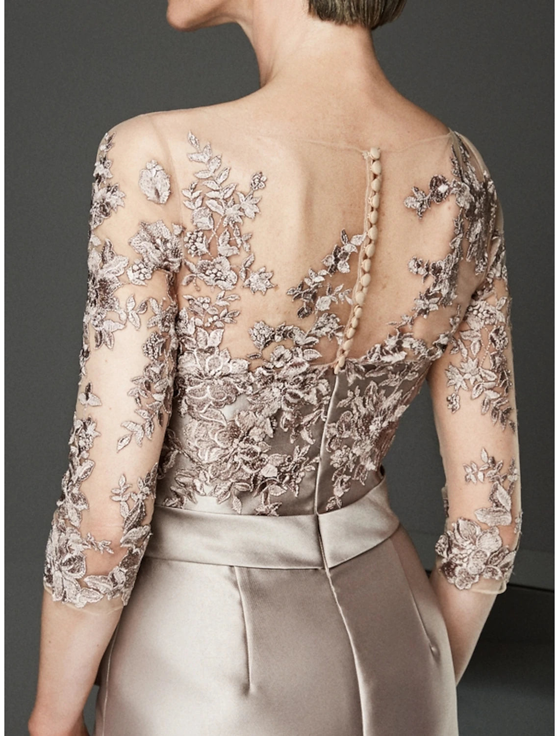 Wholesa Sheath / Column Mother of the Bride Dress Wedding Guest Elegant Plus Size See Through Bateau Neck Knee Length Satin Tulle Half Sleeve with Beading Ruffles