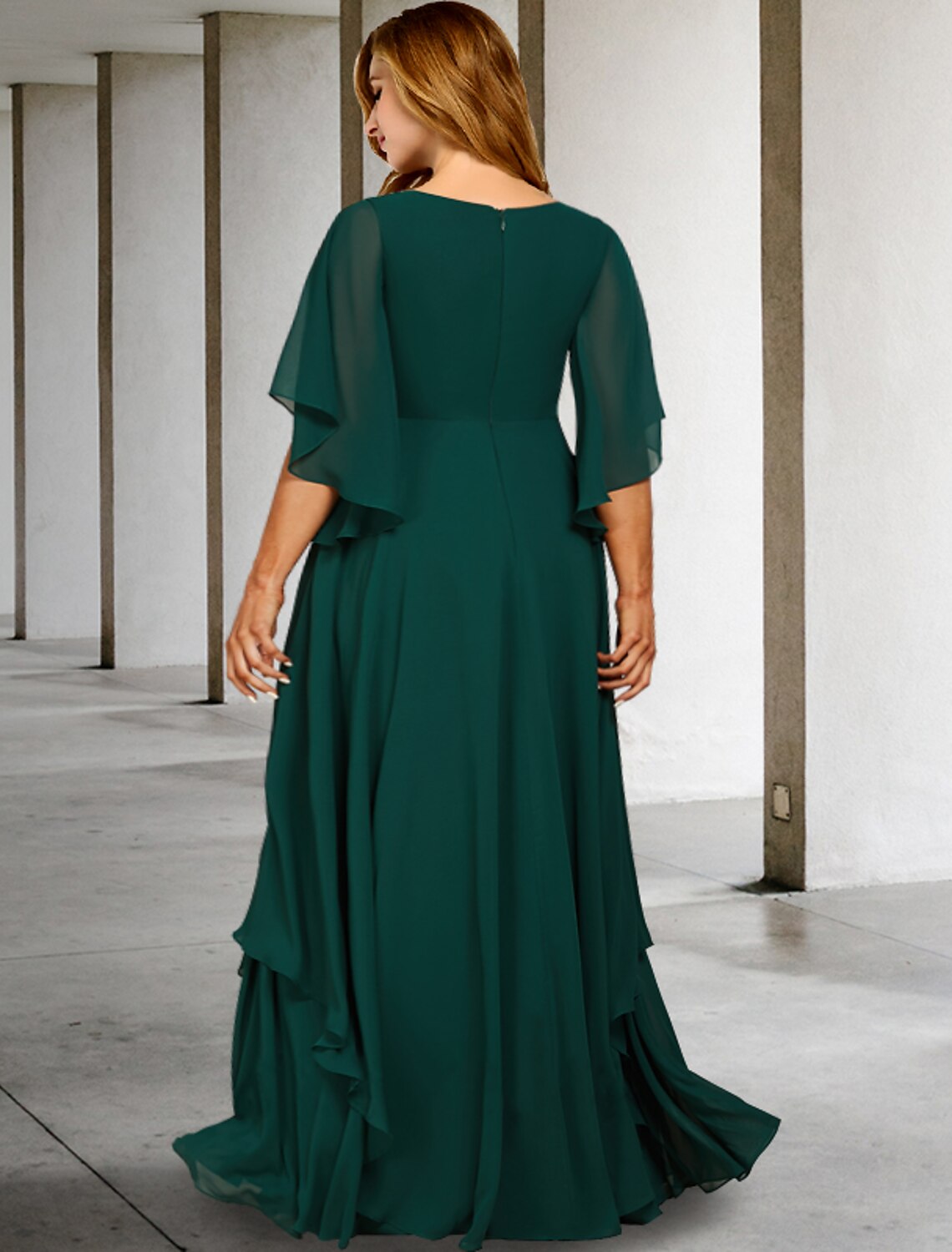 wholesale  A-Line Mother of the Bride Dresses Plus Size Hide Belly Curve Elegant Dress Formal Sweep / Brush Train Half Sleeve V Neck Chiffon with Ruffles Strappy