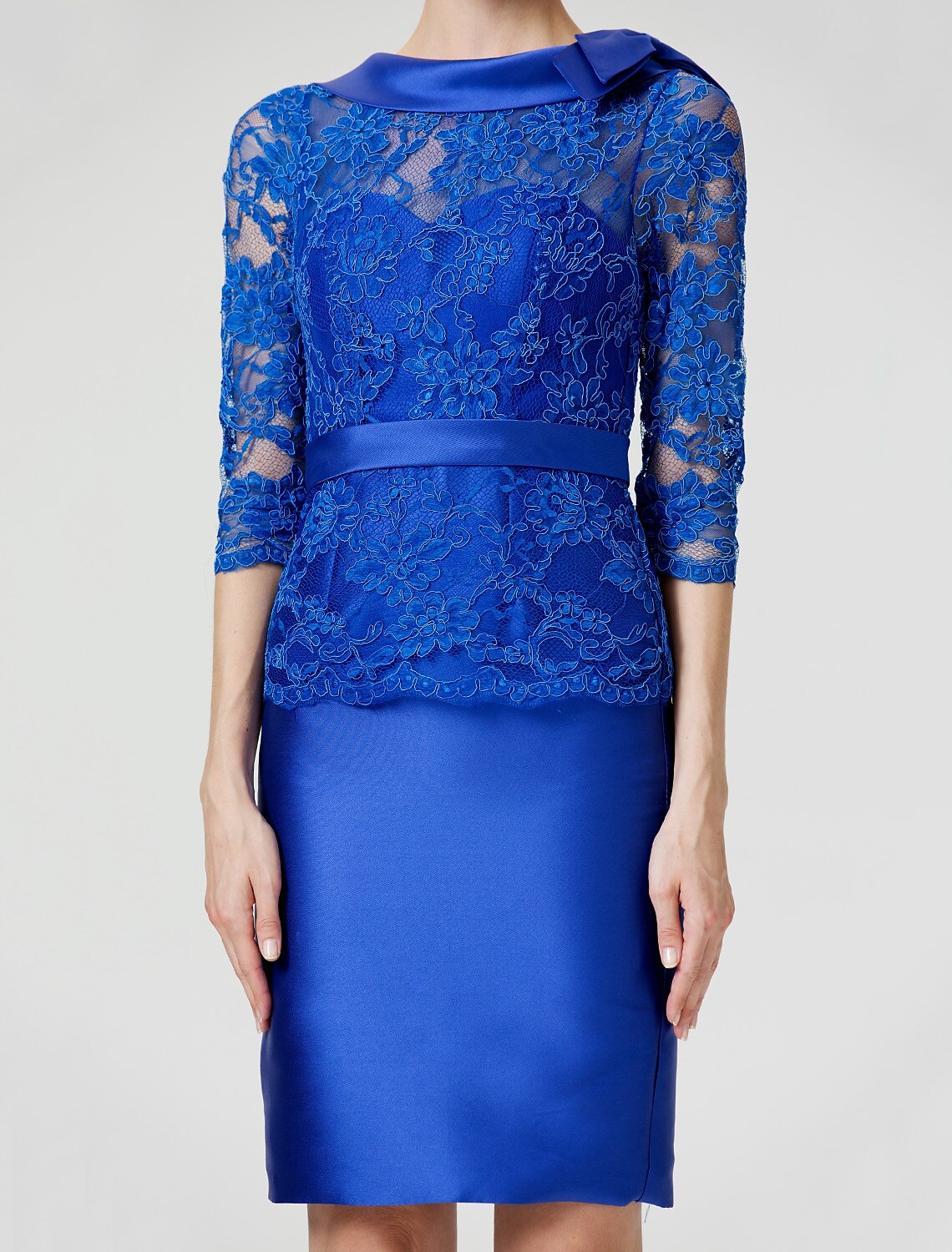wholesale  Sheath / Column Mother of the Bride Dress Formal Elegant Vintage Inspired High Neck Knee Length Stretch Satin Sheer Lace 3/4 Length Sleeve No with Sash / Ribbon Bow(s)
