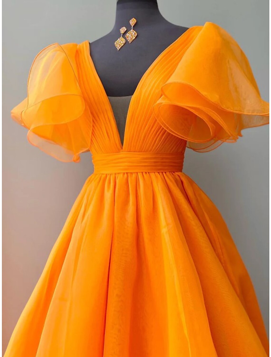 Wholesa  Ball Gown Evening Gown Celebrity Style Dress Wedding Party Dress Floor Length Short Sleeve V Neck Fall Wedding Guest Organza with Pleats Ruffles