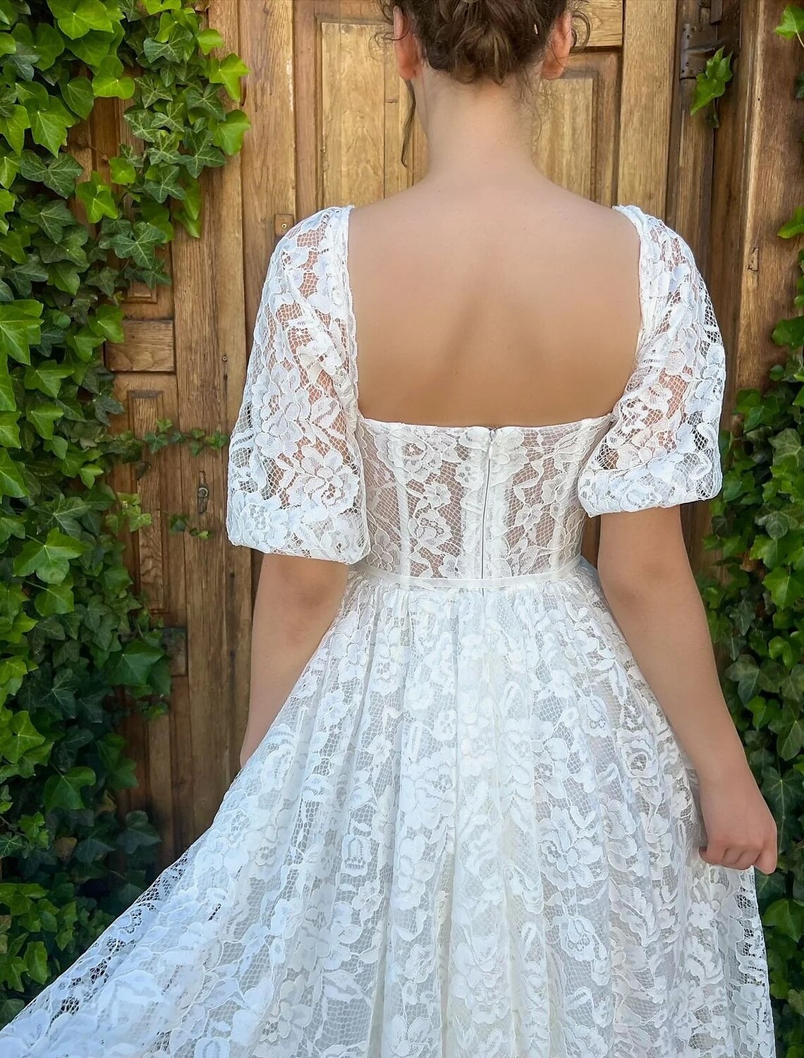 Wholesa Reception Little White Dresses Wedding Dresses A-Line Sweetheart Half Sleeve Tea Length Lace Bridal Gowns With Appliques Solid Color
