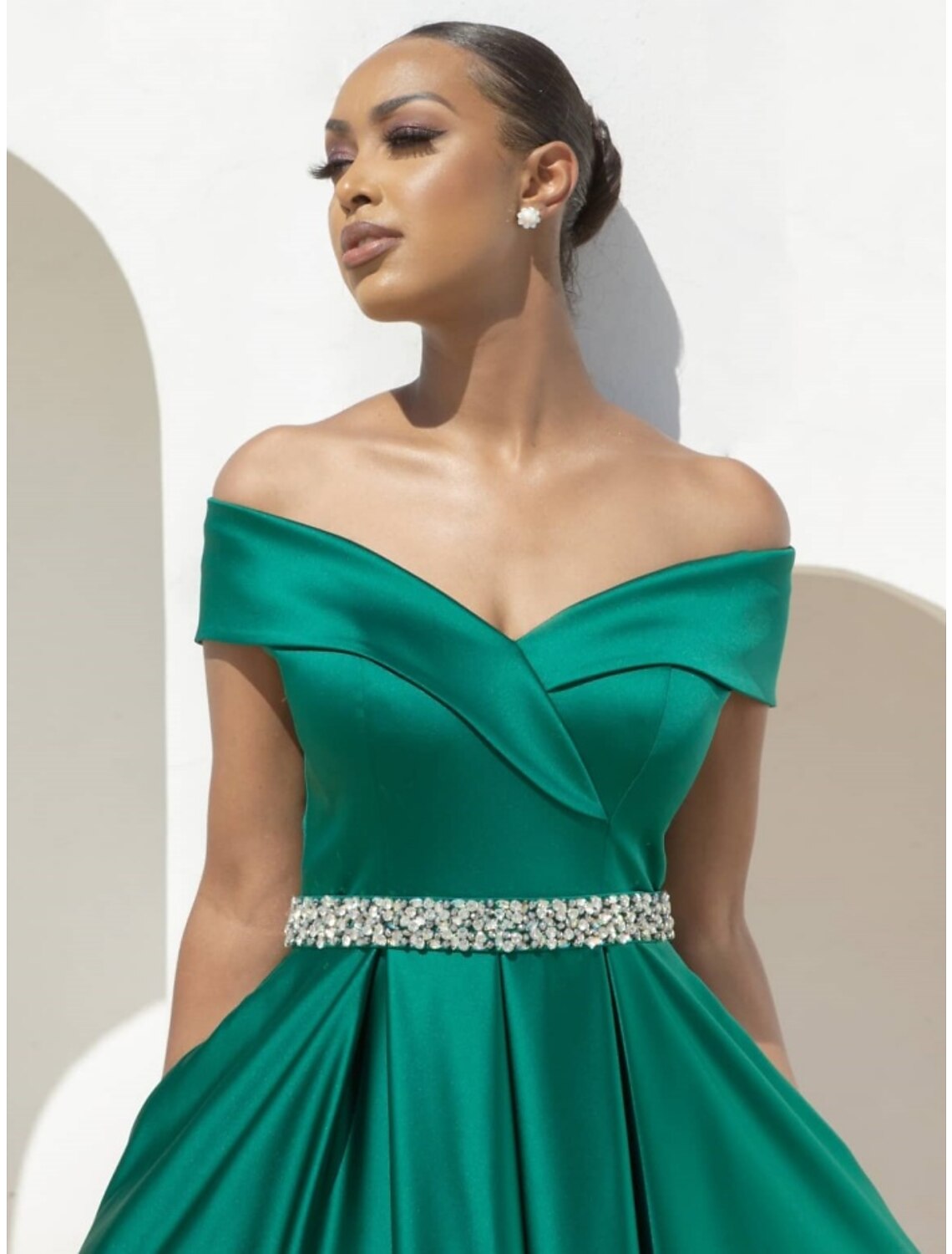 Wholesa  A-Line Evening Gown Elegant Dress Formal Sweep / Brush Train Christmas Red Green Dress Sleeveless Off Shoulder Satin with Pleats Crystals