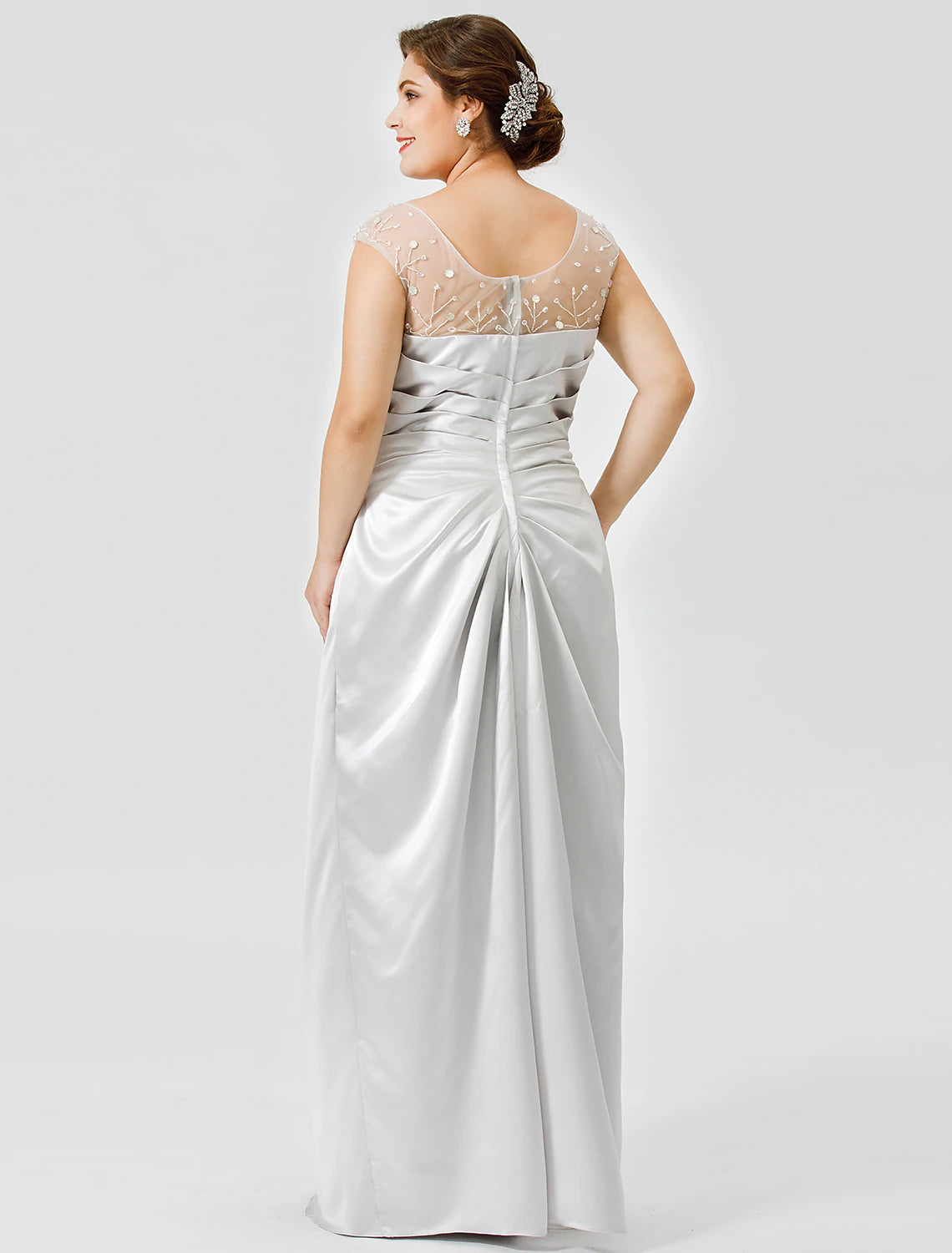 wholesale  Sheath / Column Mother of the Bride Dress Classic & Timeless Elegant & Luxurious Plus Size Jewel Neck Floor Length Satin Sleeveless No with Pleats Crystals