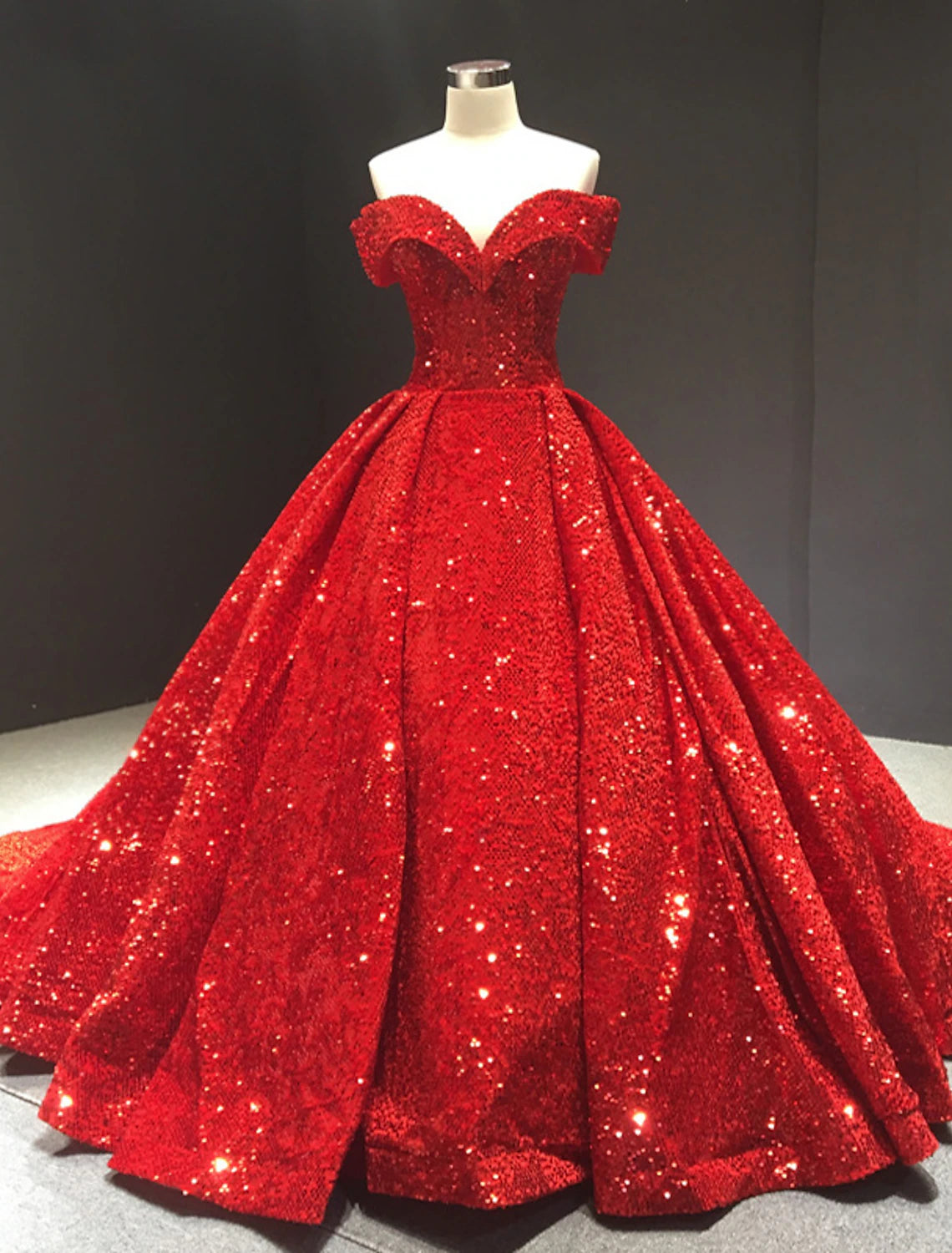 wholesale  Reception Wedding Dresses Ball Gown Off Shoulder Short Sleeve Court Train Lace Bridal Gowns With Pleats Sequin