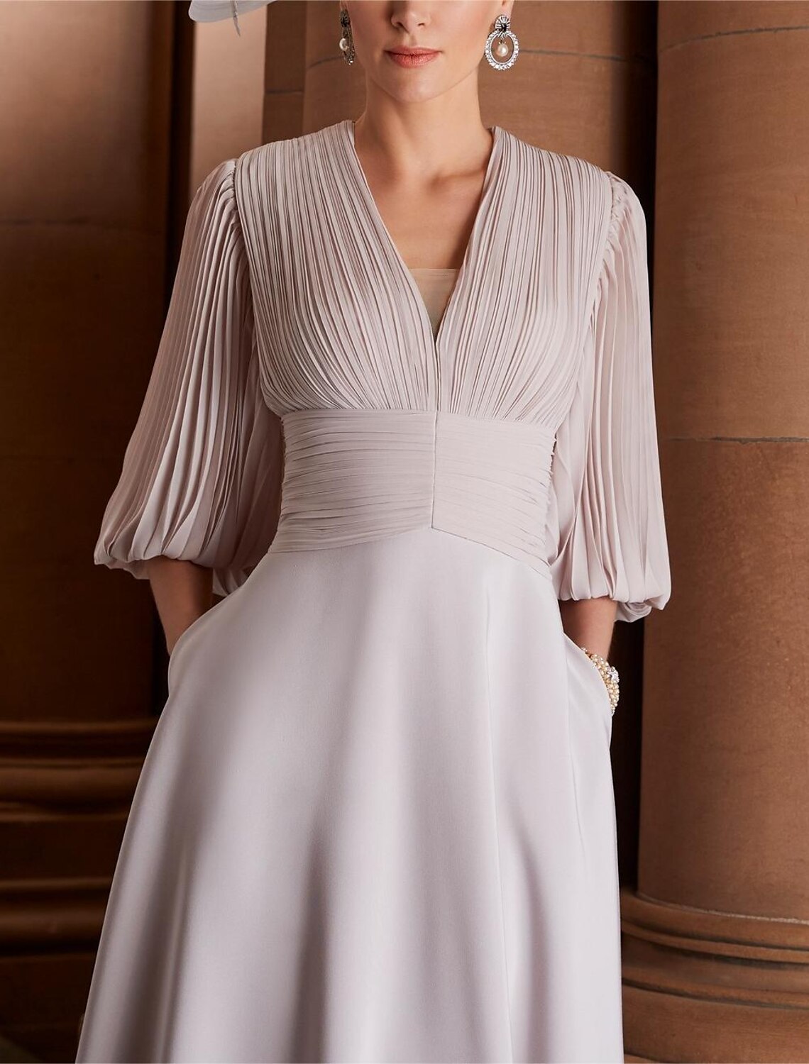 Wholesa  A-Line Mother of the Bride Dress Formal Wedding Guest Elegant V Neck Ankle Length Chiffon 3/4 Length Sleeve with Ruched Solid Color