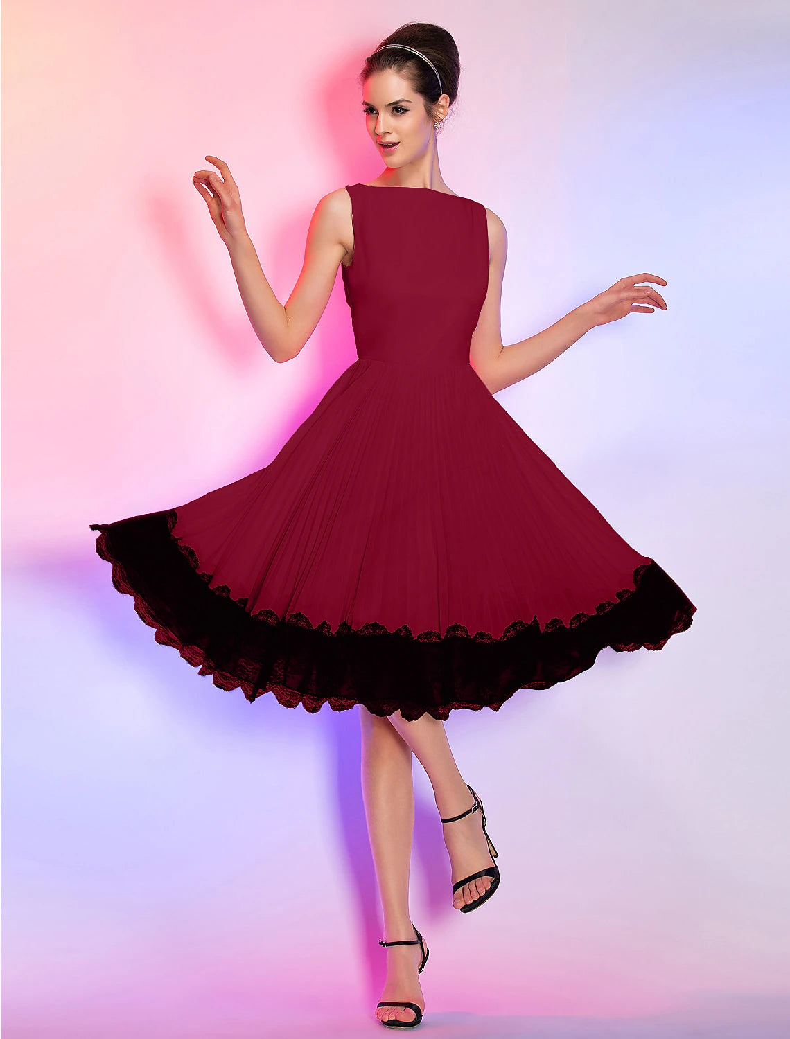 Wholesa A-Line Vintage Dress Homecoming Graduation Knee Length Sleeveless Boat Neck Pink Dress Chiffon with Lace Insert