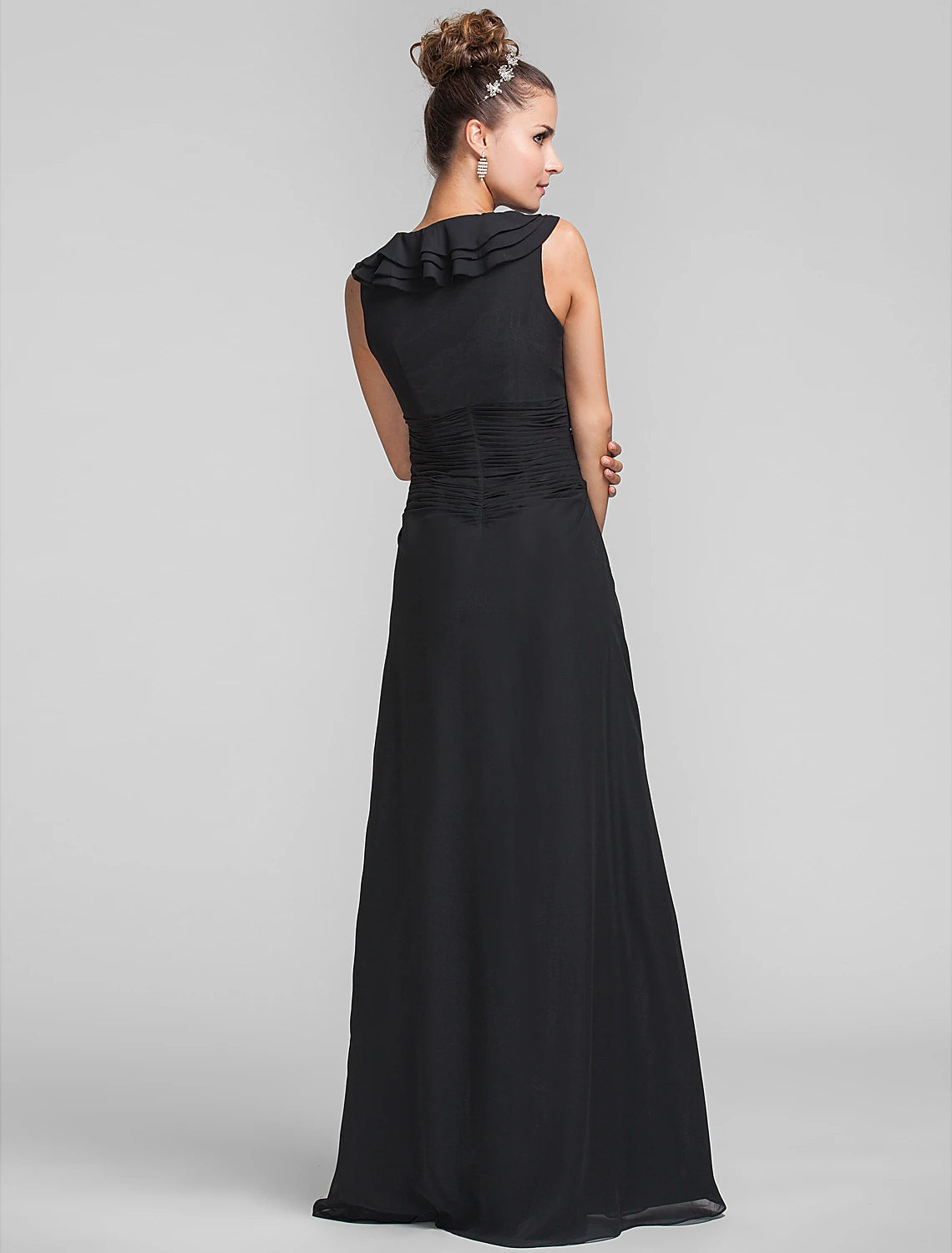 Wholesa  Sheath / Column Square Neck Floor Length Chiffon Bridesmaid Dress with Ruffles / Ruched