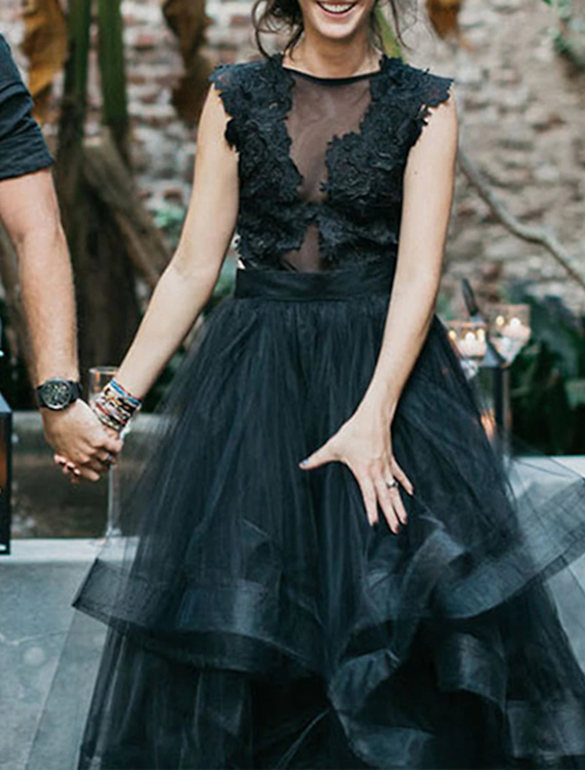 wholesale  Engagement Gothic Black Wedding Dresses Formal Fall A-Line Illusion Neck Sleeveless Sweep / Brush Train Lace Bridal Gowns With Appliques Cascading Ruffles Summer Halloween Wedding Party