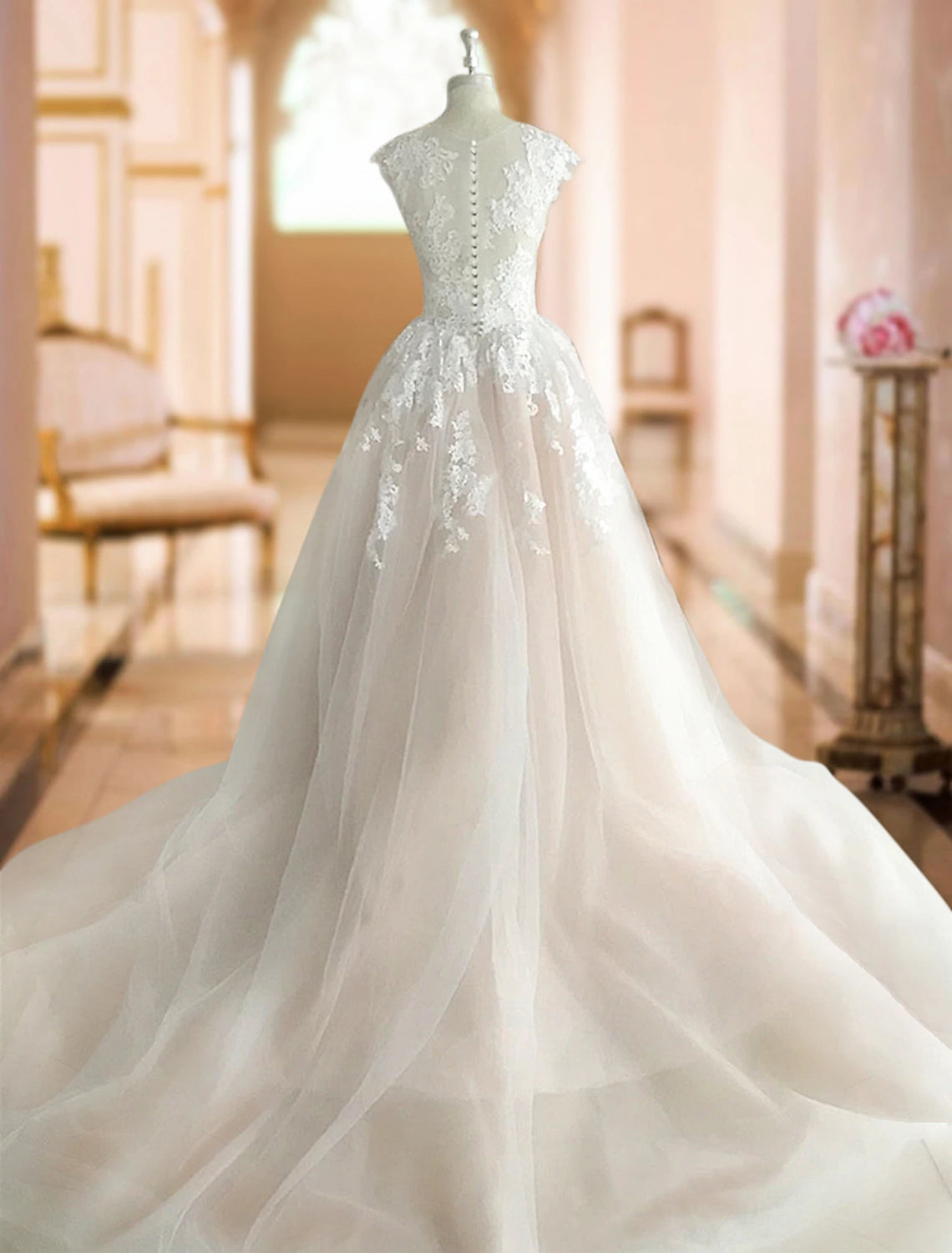 wholesale  Formal Wedding Dresses Ball Gown Illusion Neck Cap Sleeve Court Train Lace Bridal Gowns With Buttons Appliques