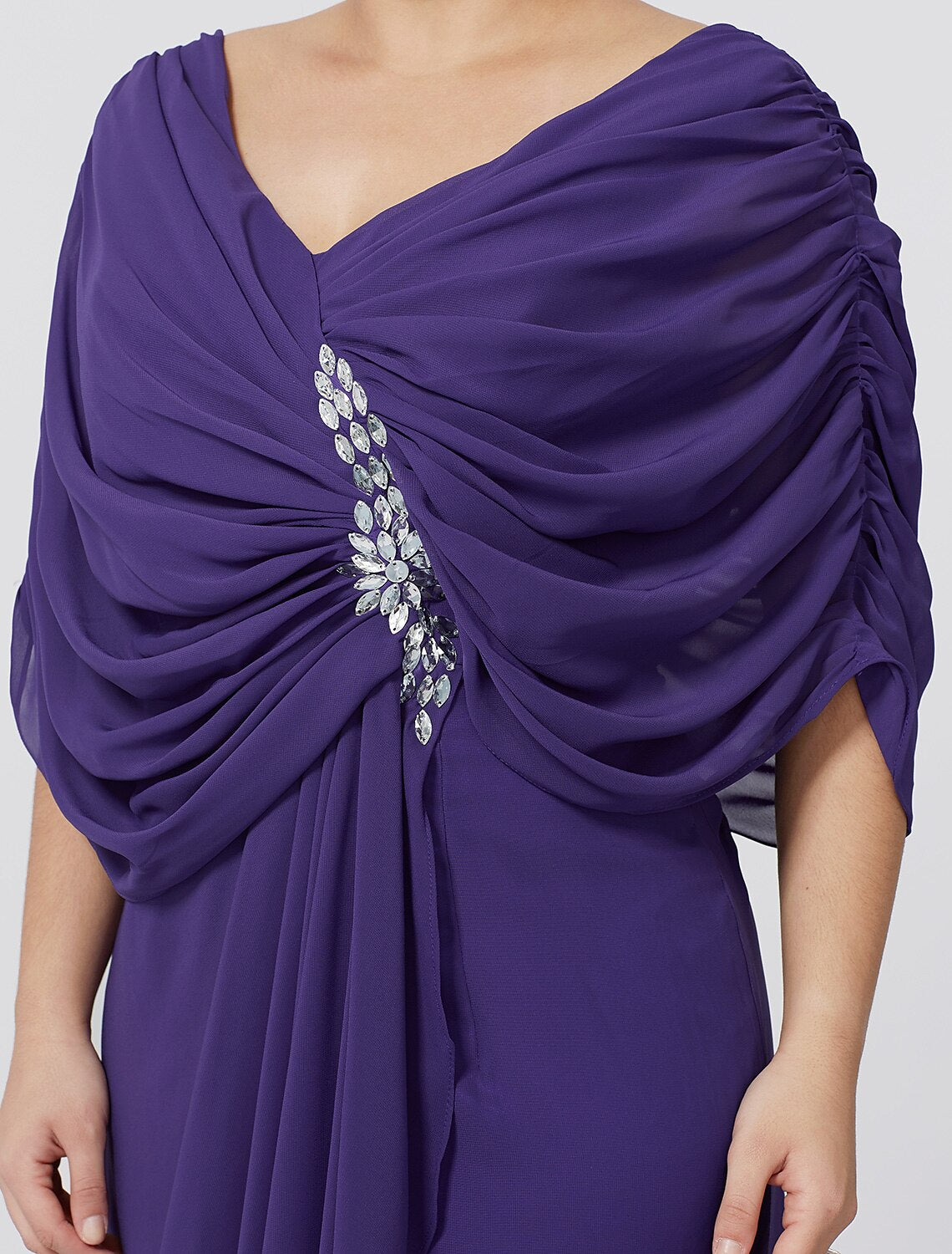 wholesale  Sheath / Column Mother of the Bride Dress Formal Classic & Timeless Elegant & Luxurious Plus Size Hide Belly V Neck Sweep / Brush Train Floor Length Chiffon Short Sleeve No with Criss Cross