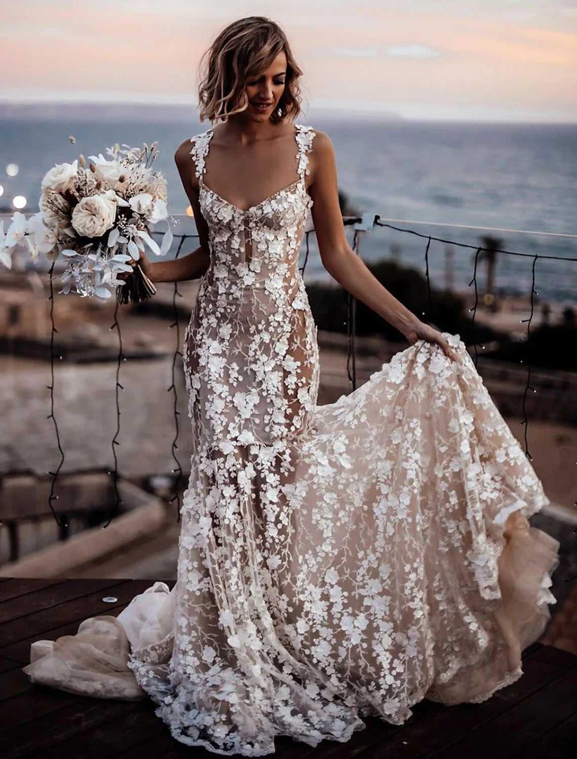wholesale  Beach Sexy Boho Wedding Dresses Mermaid / Trumpet Sweetheart Regular Straps Court Train Lace Bridal Gowns With Appliques Summer Fall Wedding Party