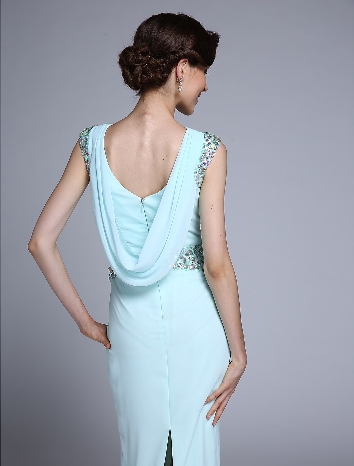 wholesale   Sheath / Column Mother of the Bride Dress Elegant Bateau Neck Ankle Length Chiffon Sleeveless No with Crystals