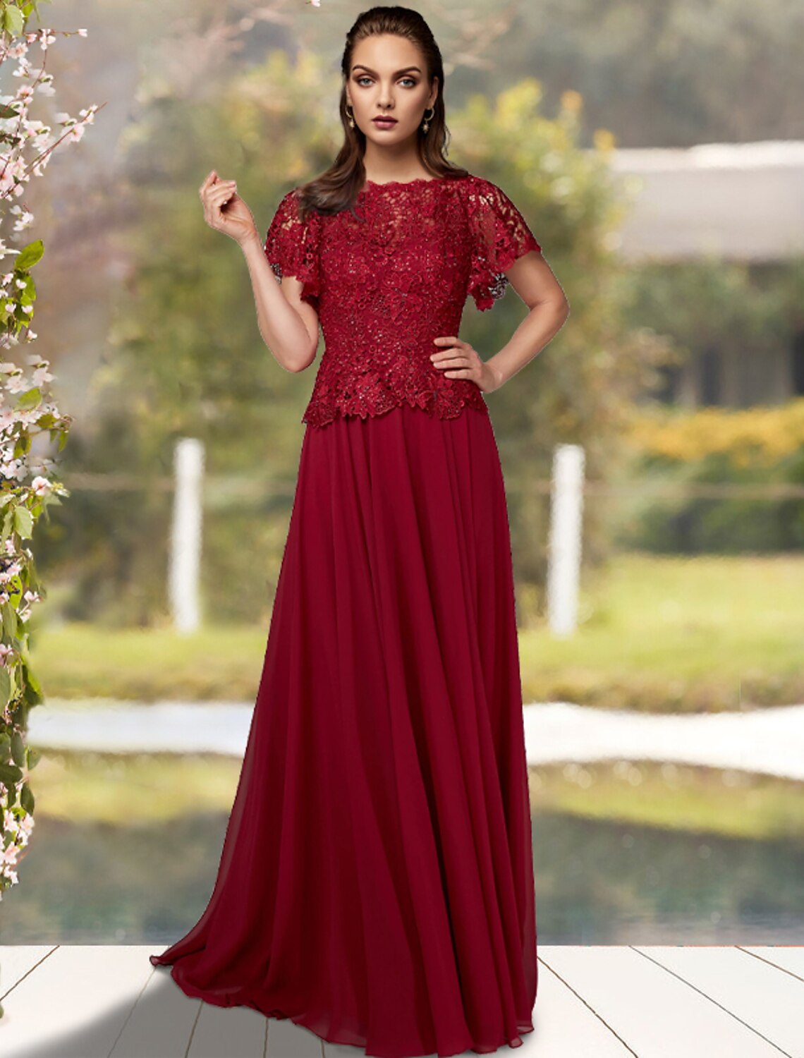 wholesale  A-Line Mother of the Bride Dress Plus Size Elegant Jewel Neck Floor Length Chiffon Lace Short Sleeve with Beading Appliques