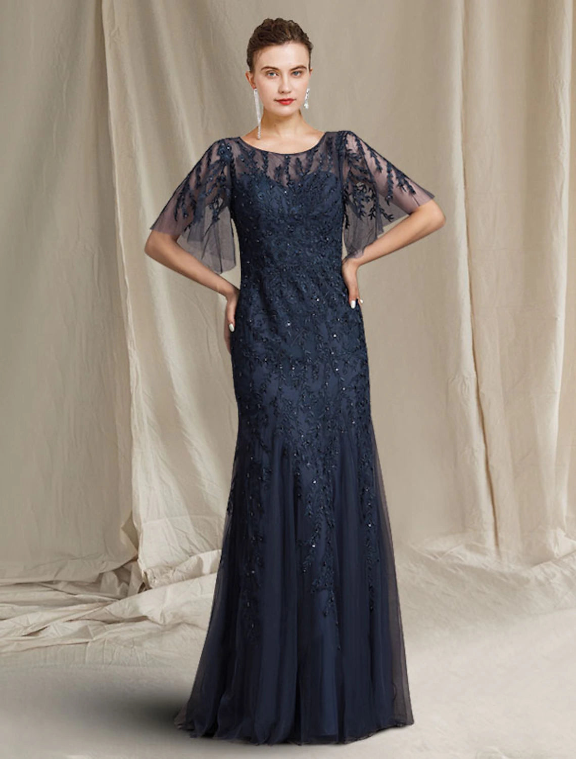 wholesale A-Line Mother of the Bride Dress Luxurious Elegant Jewel Neck Floor Length Lace Tulle Short Sleeve with Appliques