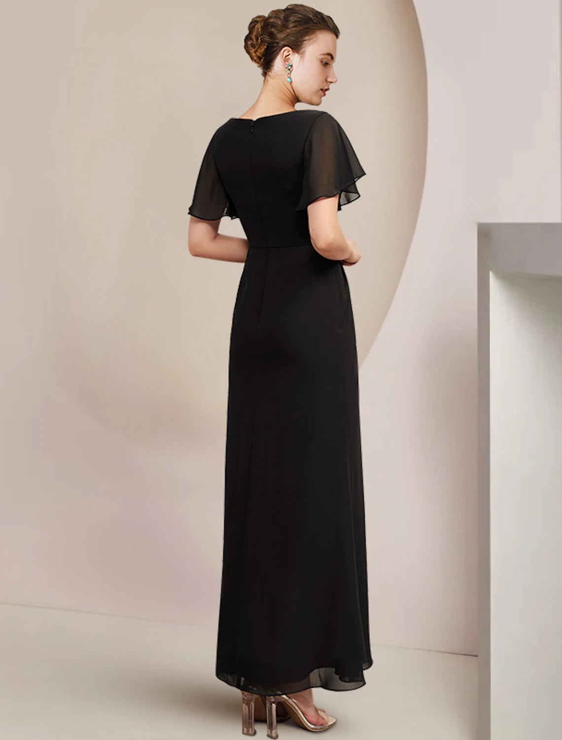 wholesale  Sheath / Column Mother of the Bride Dress Wedding Guest Elegant Scoop Neck Ankle Length Chiffon Short Sleeve with Crystal Brooch Side-Draped