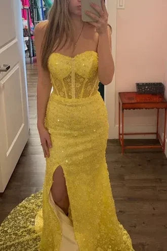 Radiant Strapless Lace-Up Corset Beaded Yellow Mermaid Prom Dress