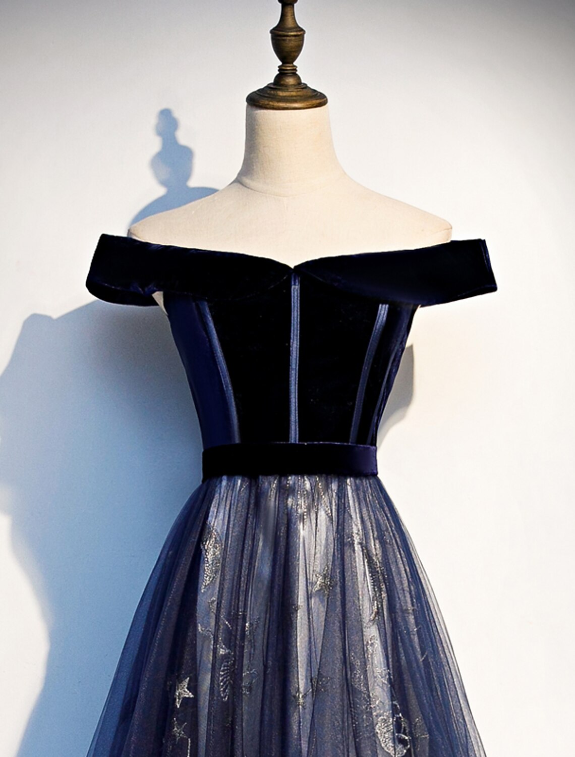 wholesale A-Line Elegant Floral Prom Formal Evening Dress Off Shoulder Short Sleeve Sweep / Brush Train Tulle with Pleats Pattern / Print