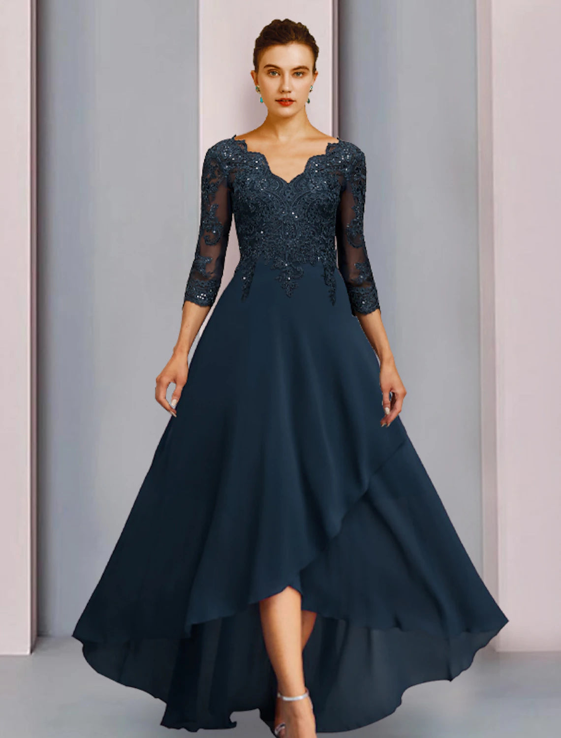 wholesale   Sheath / Column Mother of the Bride Dress Wedding Guest Vintage Sparkle & Shine V Neck Asymmetrical Chiffon Lace 3/4 Length Sleeve with Pleats Sequin