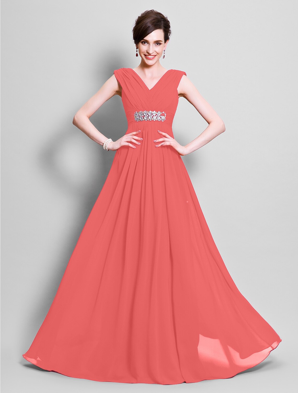 wholesale   A-Line Mother of the Bride Dress V Neck Floor Length Chiffon Sleeveless with Beading Side Draping