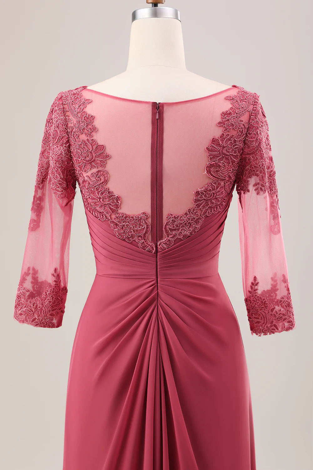 Wholesa A Line Scoop Neck Chiffon Mother of Bride Dress with Appliques