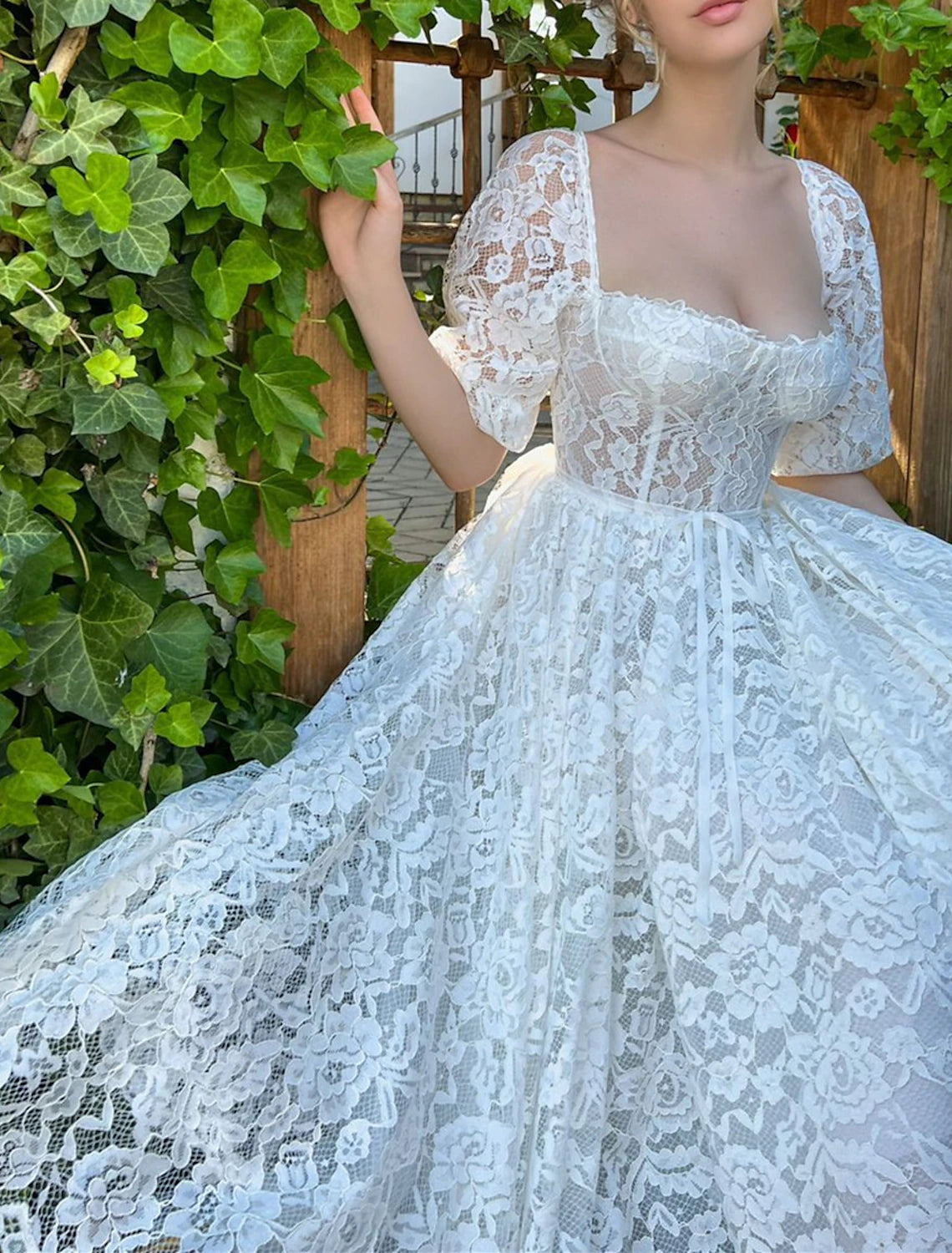Wholesa Reception Little White Dresses Wedding Dresses A-Line Sweetheart Half Sleeve Tea Length Lace Bridal Gowns With Appliques Solid Color