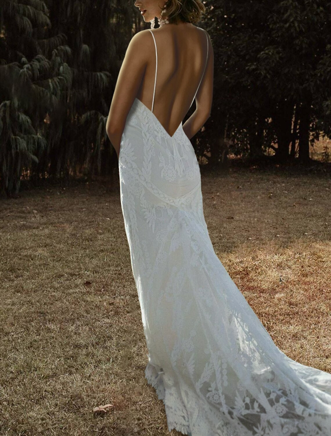 Wholesa  Beach Open Back Boho Wedding Dresses Mermaid / Trumpet Camisole V Neck Spaghetti Strap Court Train Lace Bridal Gowns With Appliques Solid Color