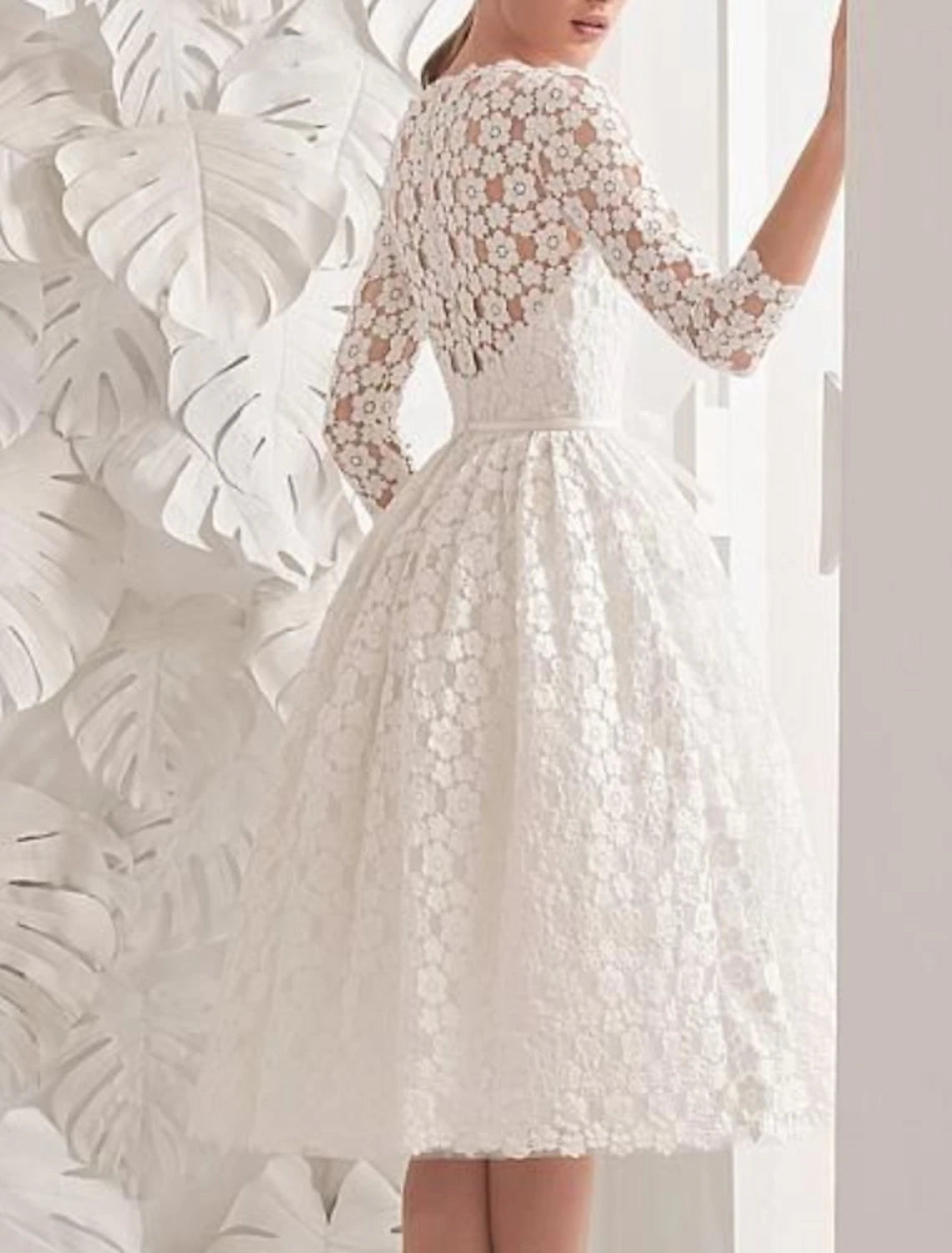 Wholesa Reception Vintage 1940s / 1950s Simple Wedding Dresses Wedding Dresses A-Line Illusion Neck 3/4 Length Sleeve Tea Length Lace Bridal Gowns With Appliques