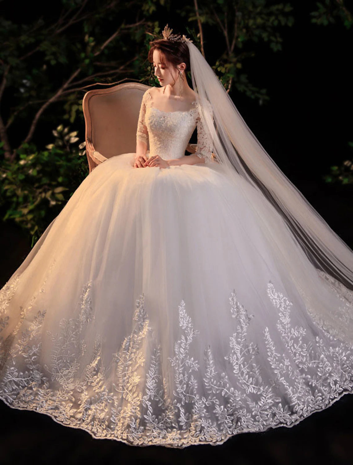 wholesale  Reception Formal Wedding Dresses Ball Gown Illusion Neck Half Sleeve Floor Length Lace Bridal Gowns With Appliques