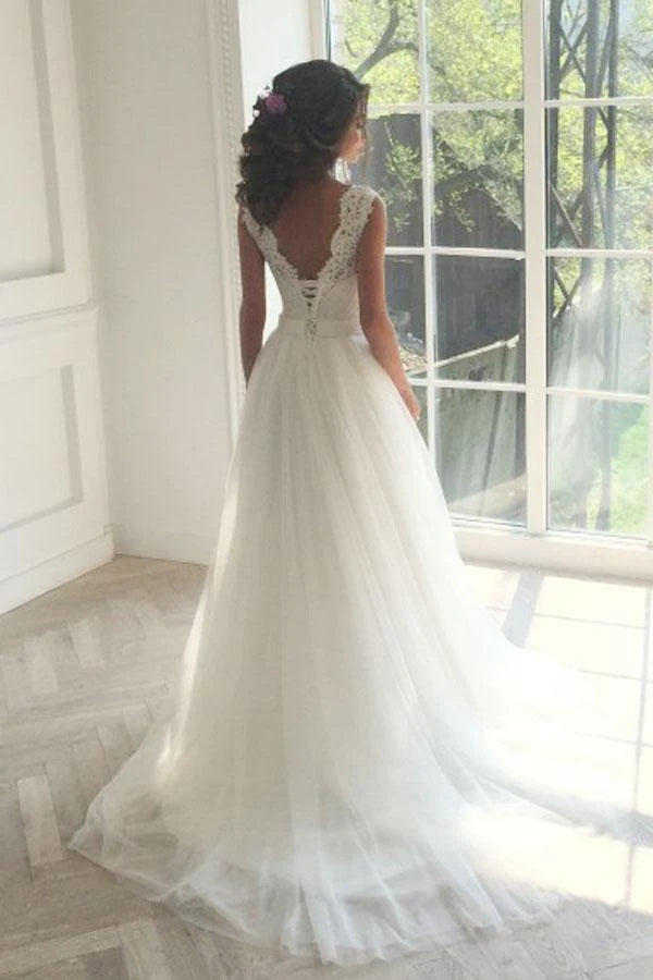 Wholesa A-Line Sleeveless Lace White Sweep Train Wedding Dress