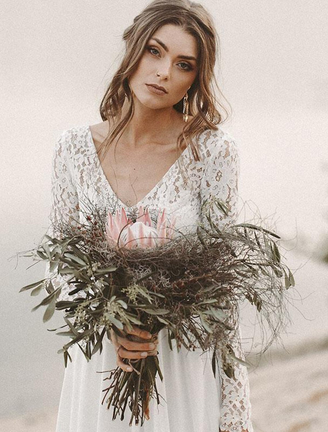 wholesale  Beach Boho Wedding Dresses A-Line V Neck Long Sleeve Sweep / Brush Train Chiffon Bridal Gowns