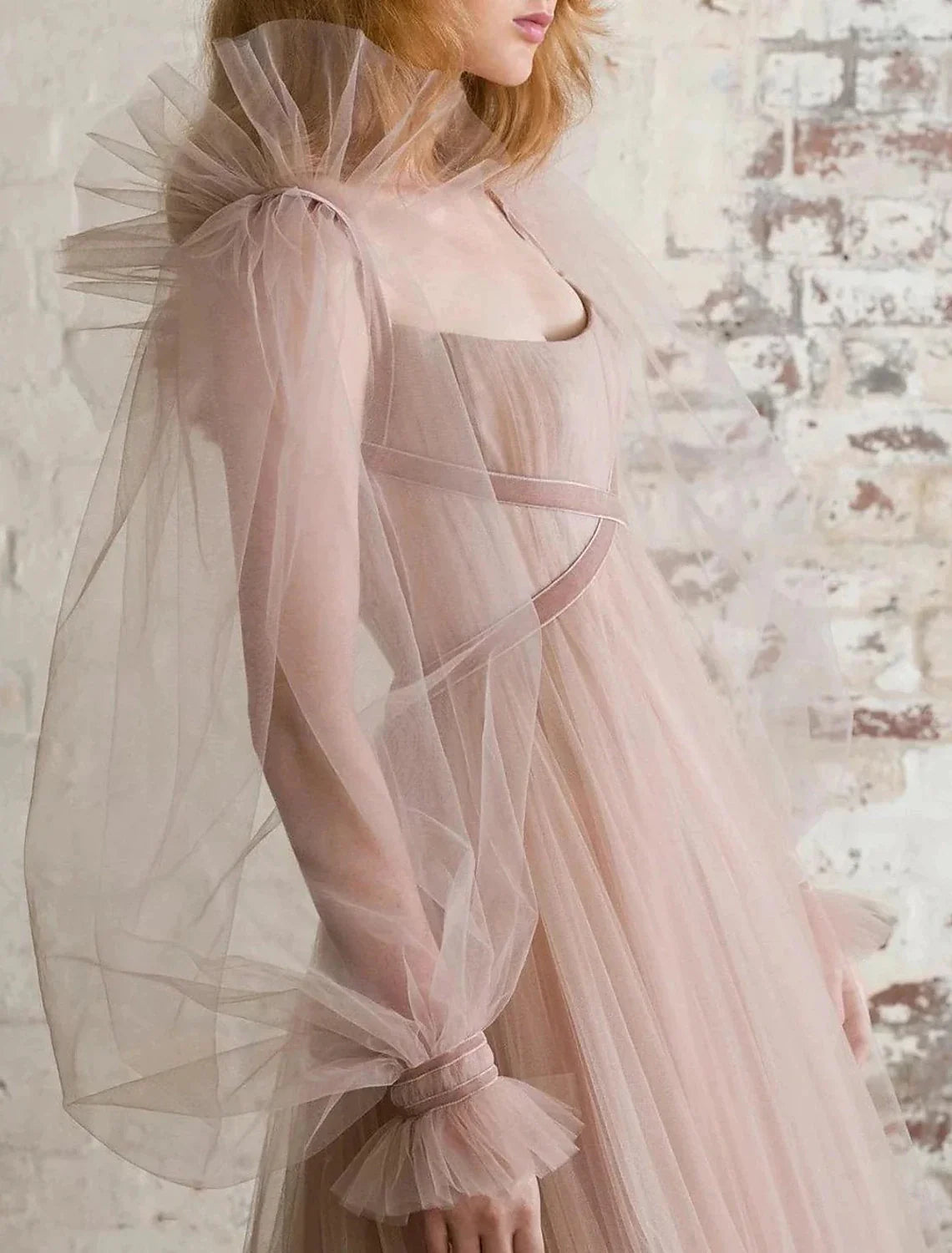 Wholesa A-Line Elegant Boho Engagement Formal Evening Birthday Dress Scoop Neck Long Sleeve Sweep / Brush Train Tulle with Pleats Ruched