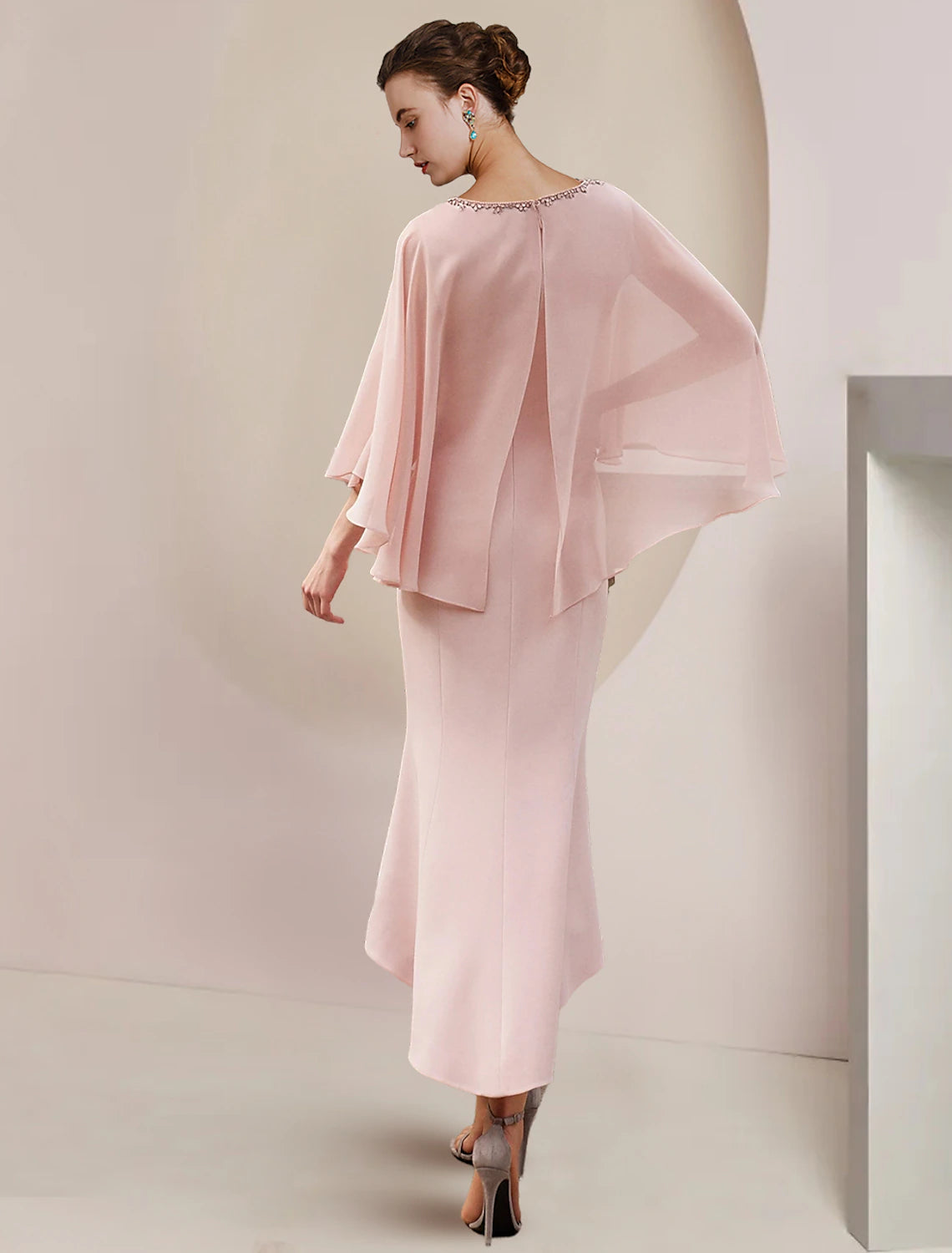 wholesale  Mermaid / Trumpet Mother of the Bride Dress Formal Wedding Guest Party Vintage Elegant Scoop Neck Asymmetrical Tea Length Chiffon Sleeveless with Beading