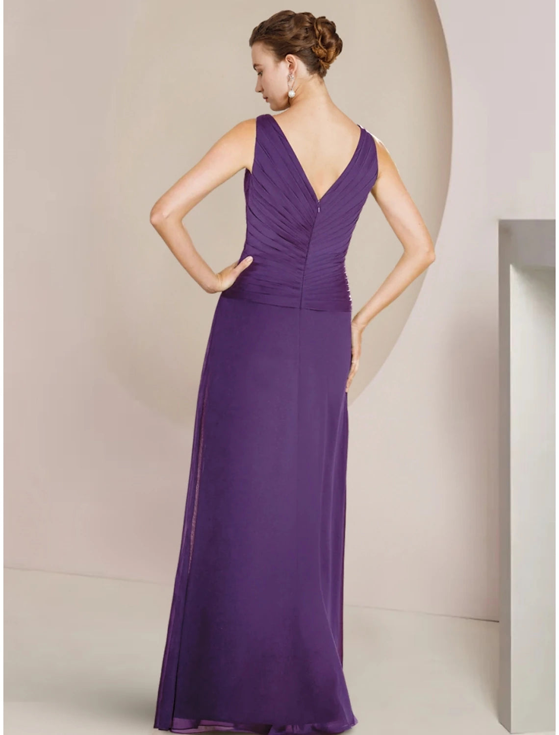 Wholesa  A-Line Mother of the Bride Dress Wedding Guest Elegant V Neck Floor Length Chiffon Long Sleeve with Ruffles Ruching